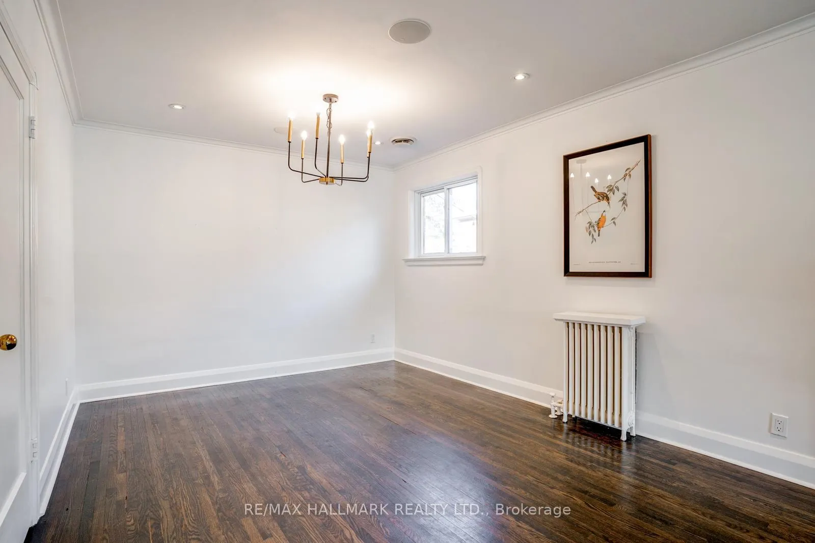 Photo 12 of 10 Coxwell Boulevard, Toronto, East York — HOMEH
