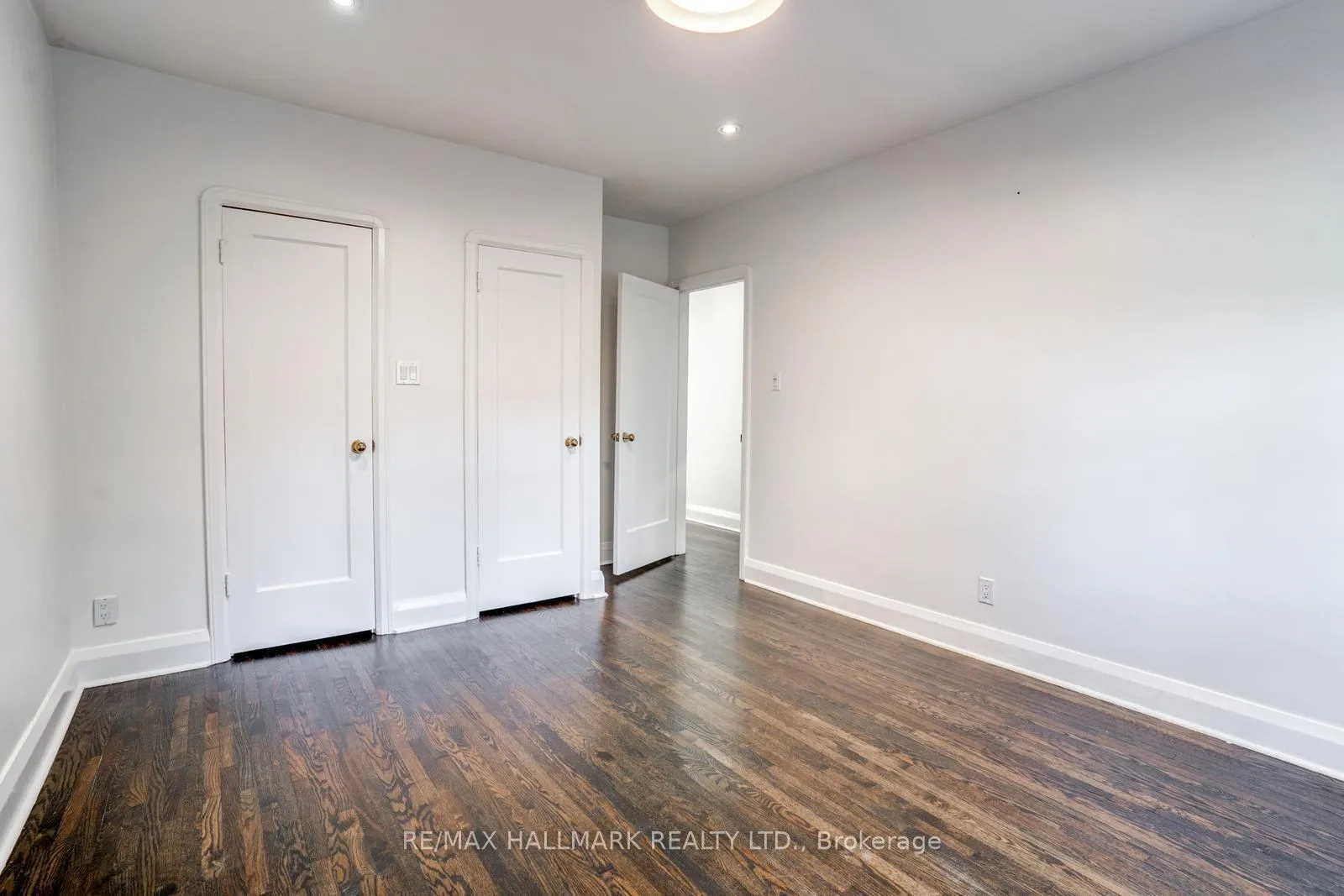 Photo 22 of 10 Coxwell Boulevard, Toronto, East York — HOMEH