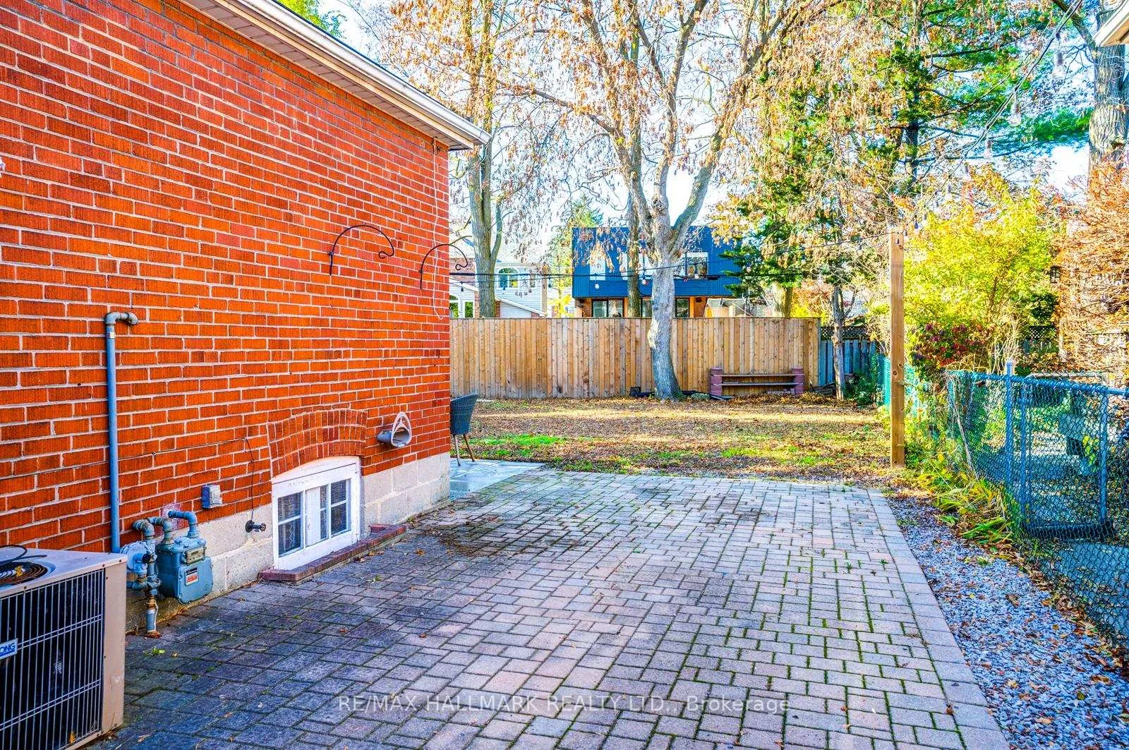 Photo 35 of 10 Coxwell Boulevard, Toronto, East York — HOMEH