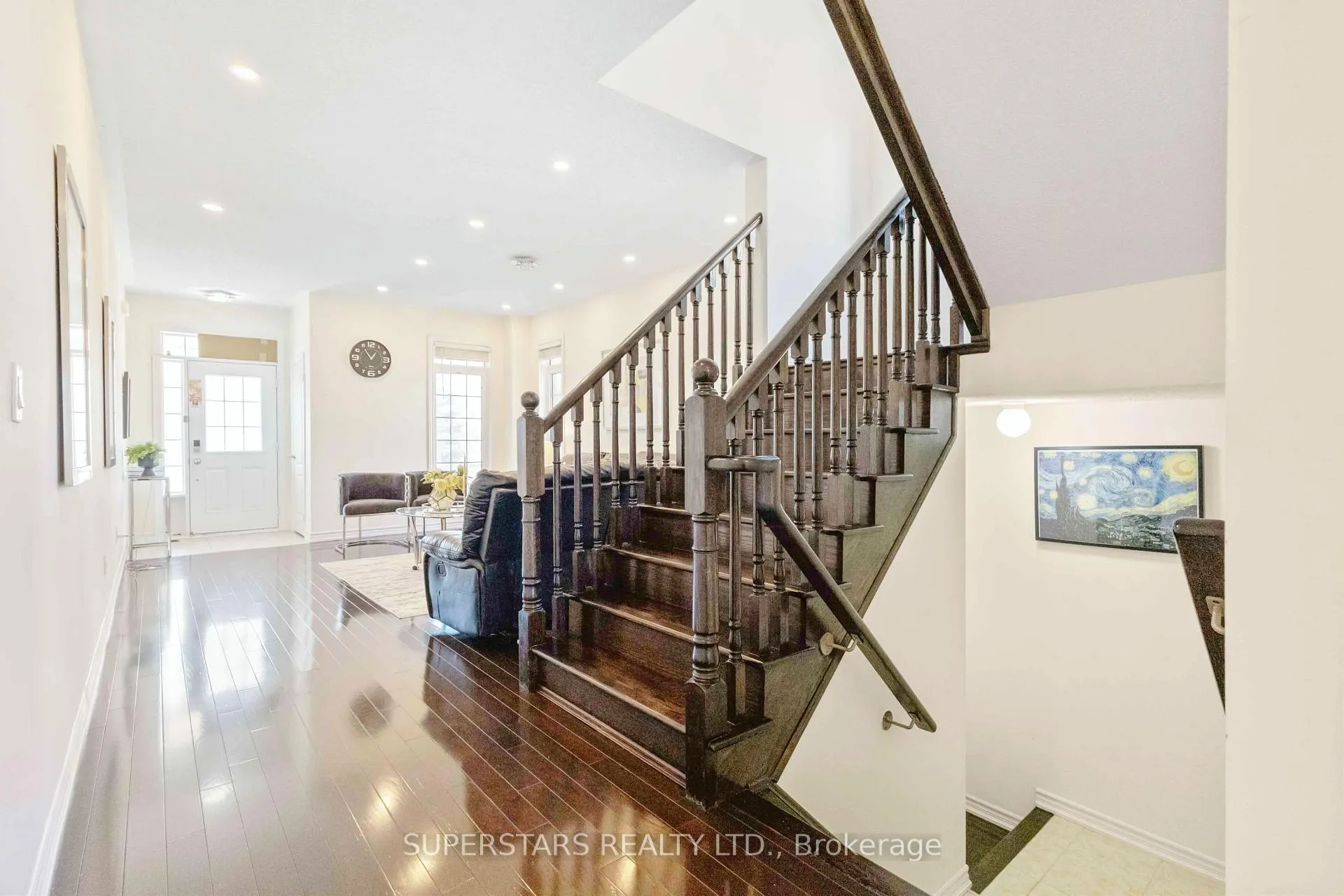 Photo 14 of 70 Living Crescent, Markham, Victoria Square — HOMEH