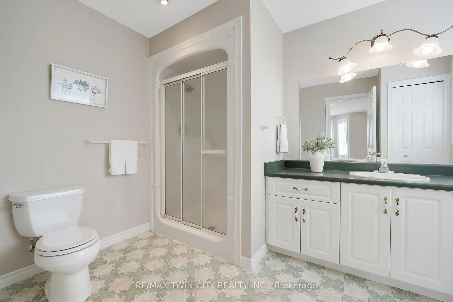Photo 21 of 3 Firella Place, Wellesley — HOMEH