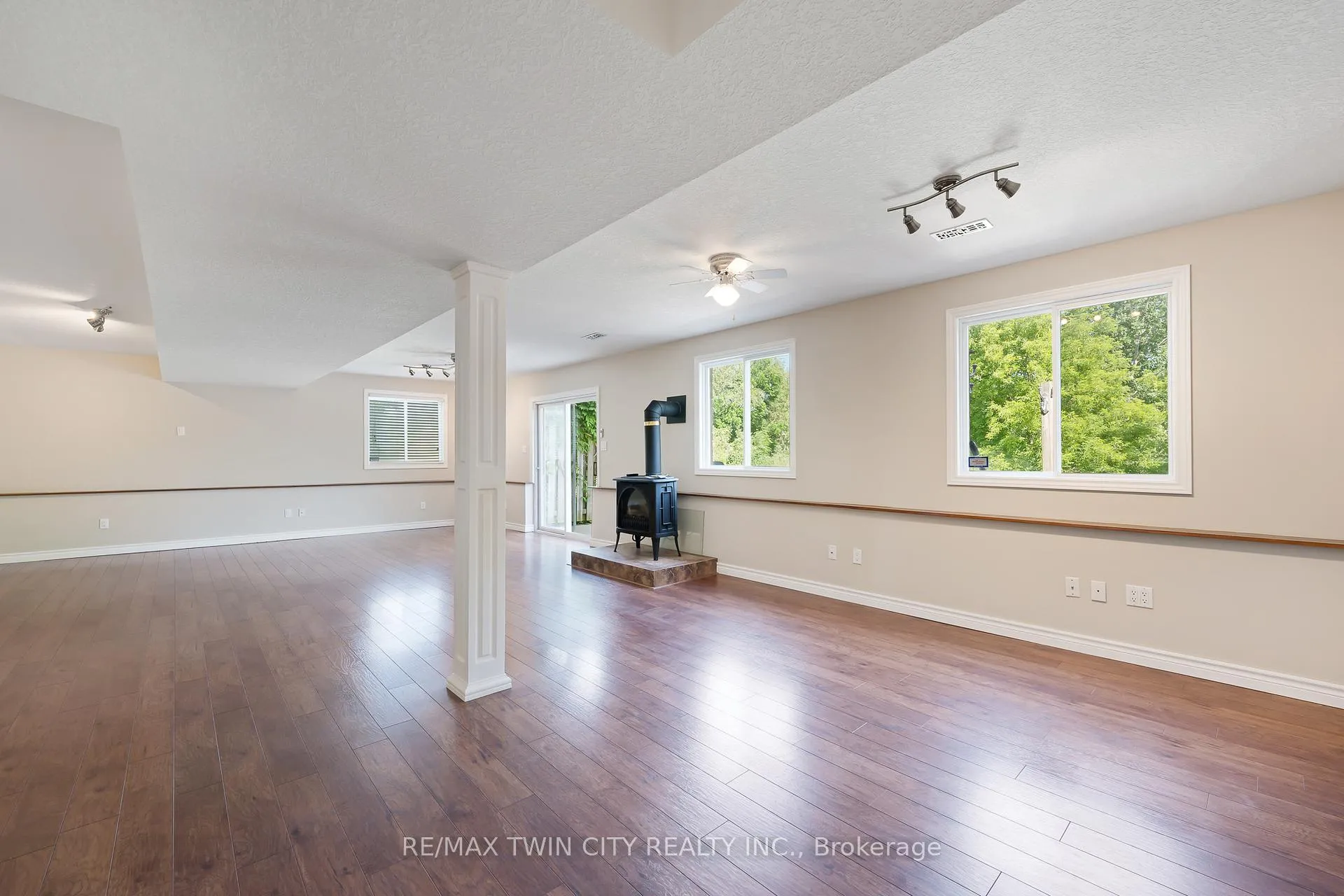 Photo 27 of 3 Firella Place, Wellesley — HOMEH