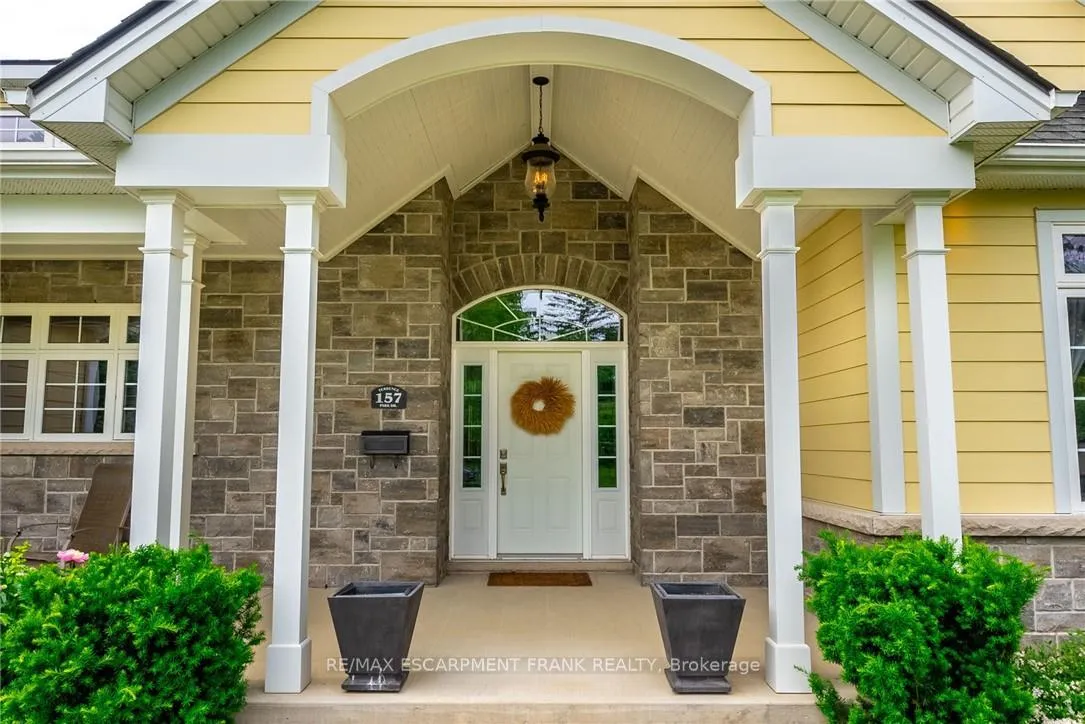 Photo 6 of 157 Terrence Park Drive, Hamilton, Ancaster — HOMEH