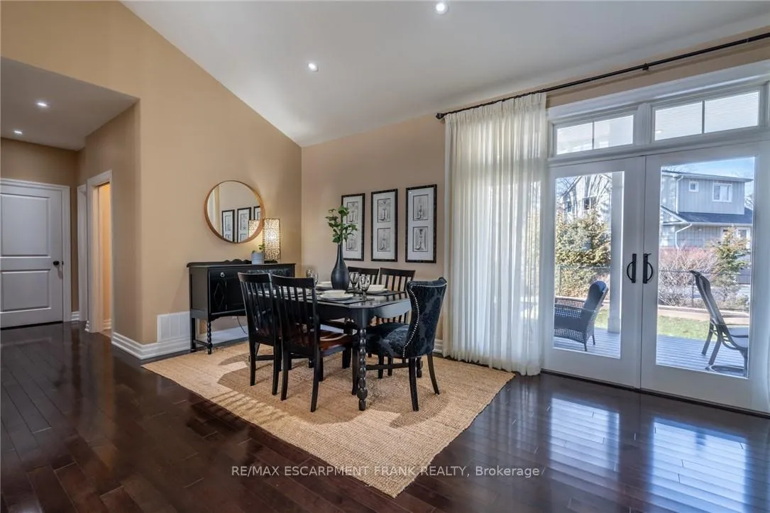 Photo 16 of 157 Terrence Park Drive, Hamilton, Ancaster — HOMEH