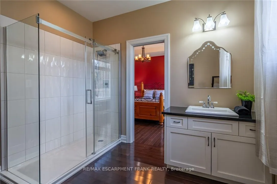 Photo 30 of 157 Terrence Park Drive, Hamilton, Ancaster — HOMEH