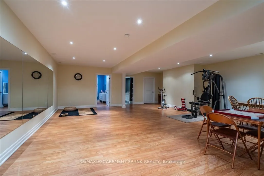 Photo 34 of 157 Terrence Park Drive, Hamilton, Ancaster — HOMEH
