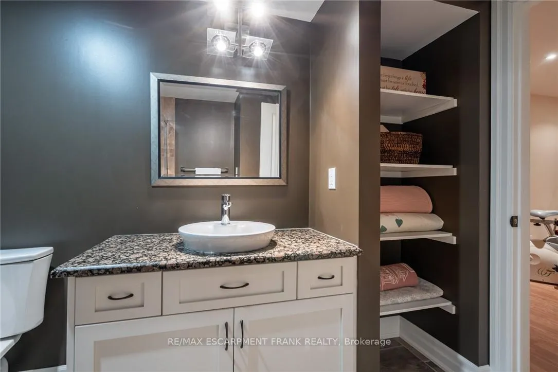 Photo 39 of 157 Terrence Park Drive, Hamilton, Ancaster — HOMEH
