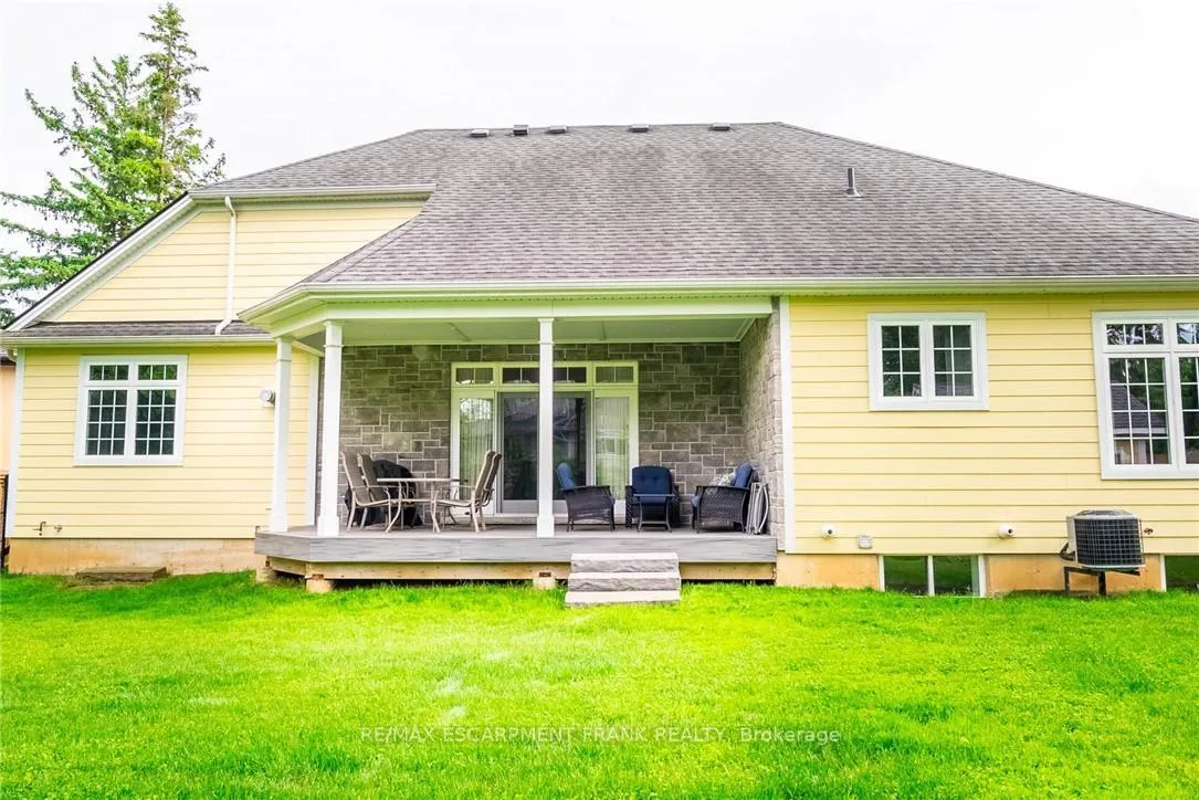 Photo 42 of 157 Terrence Park Drive, Hamilton, Ancaster — HOMEH