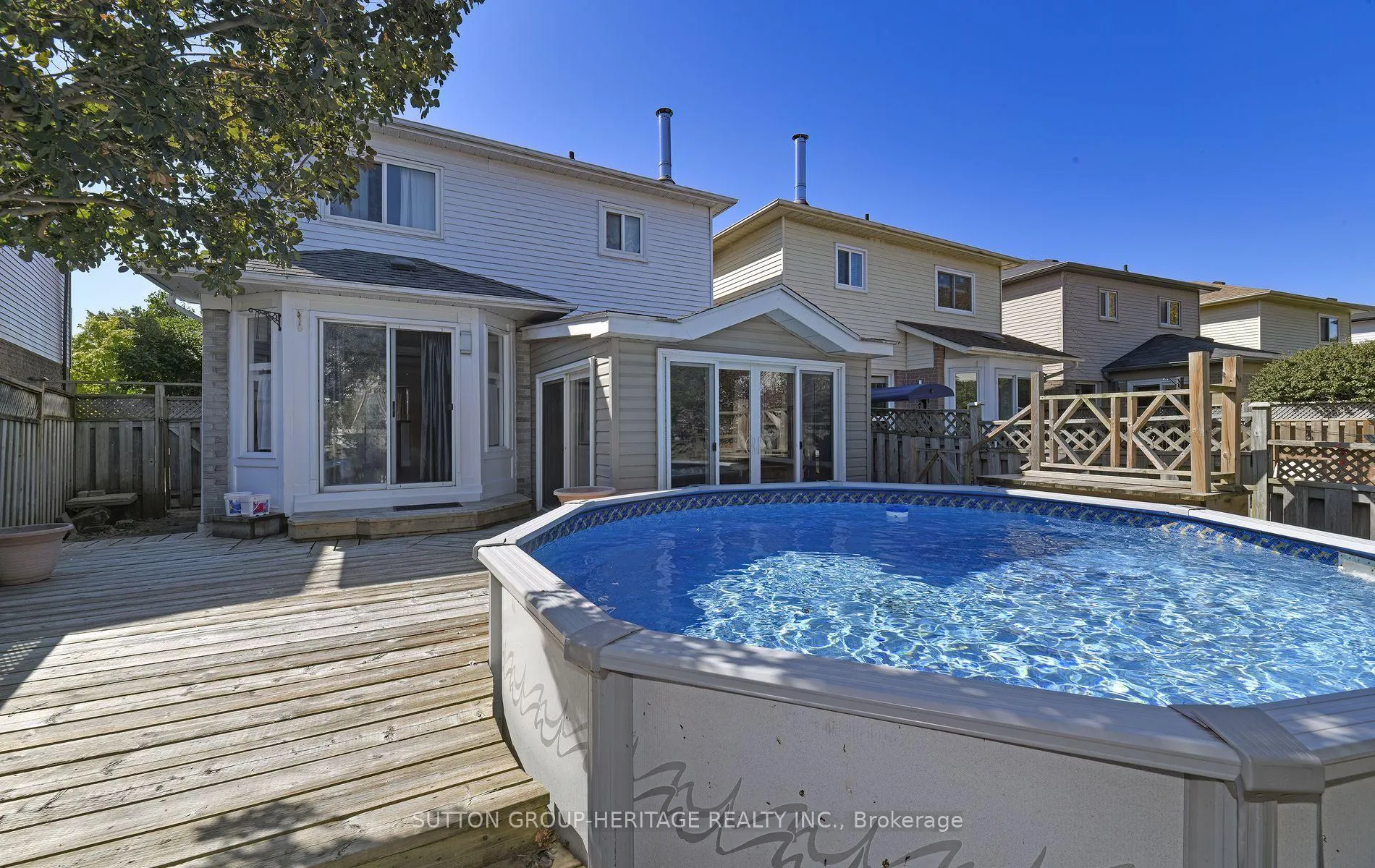 Photo 4 of 117 Reed Drive, Ajax, Central — HOMEH