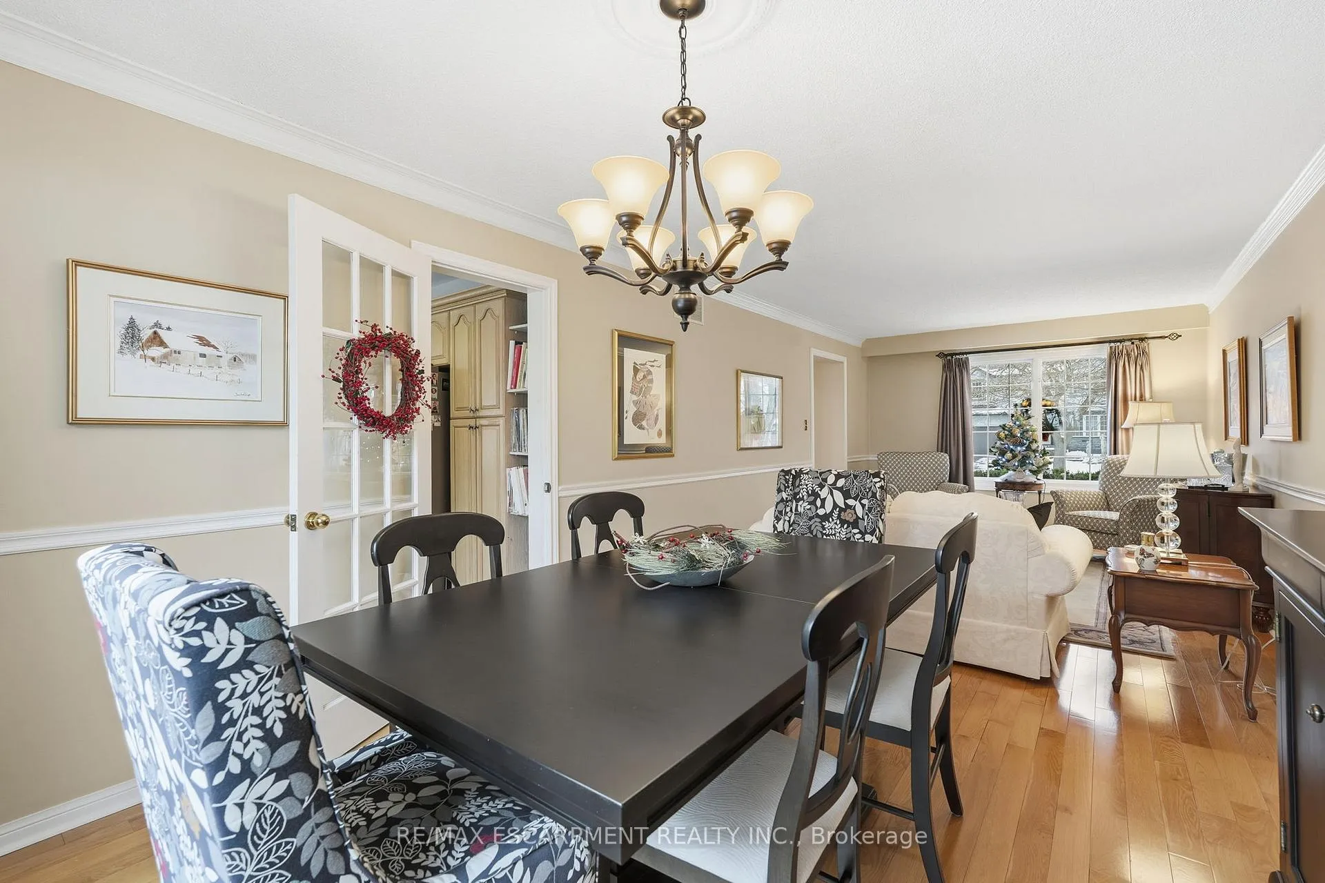 Photo 9 of 92 Briarwood Road, Markham, Unionville — HOMEH