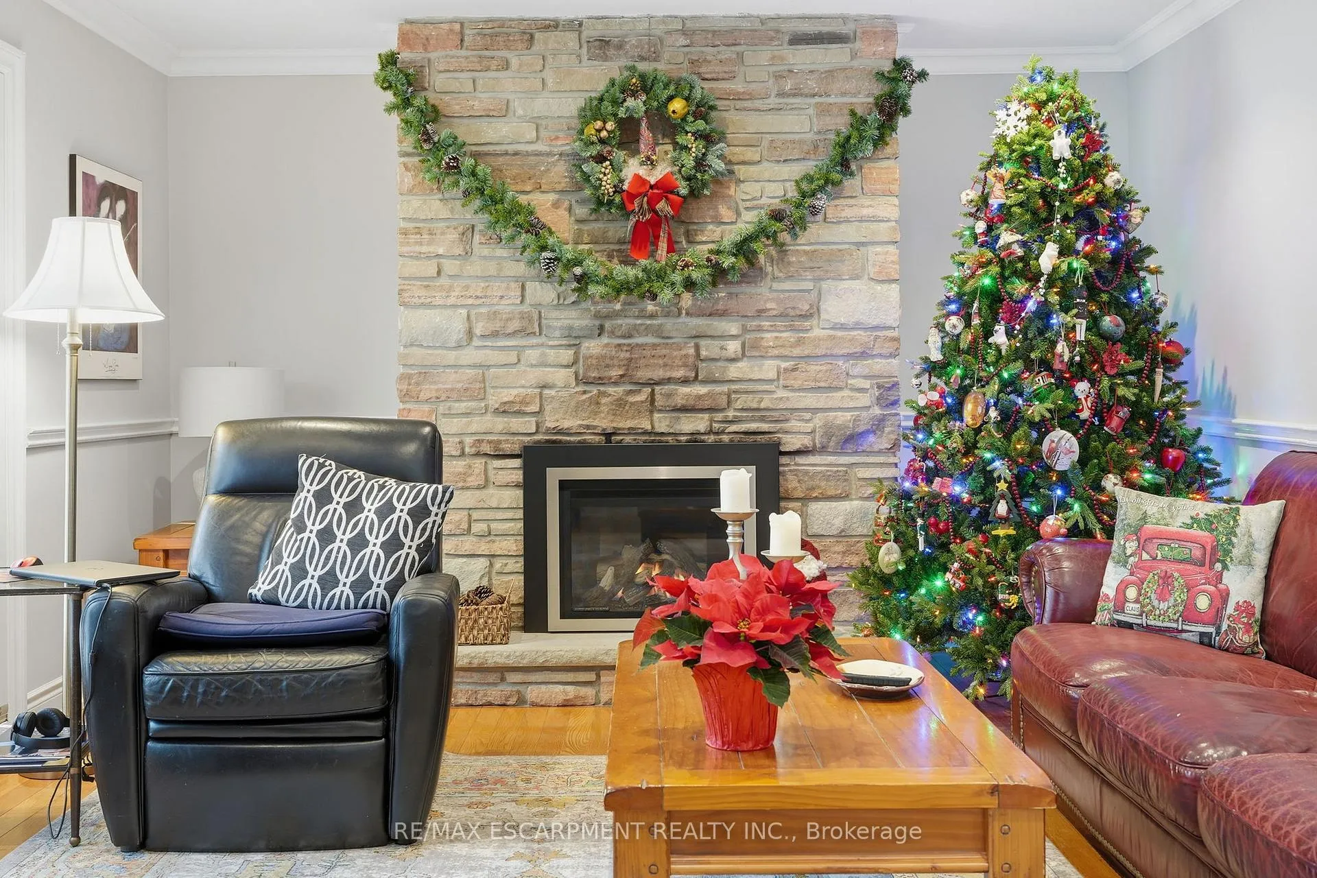 Photo 17 of 92 Briarwood Road, Markham, Unionville — HOMEH