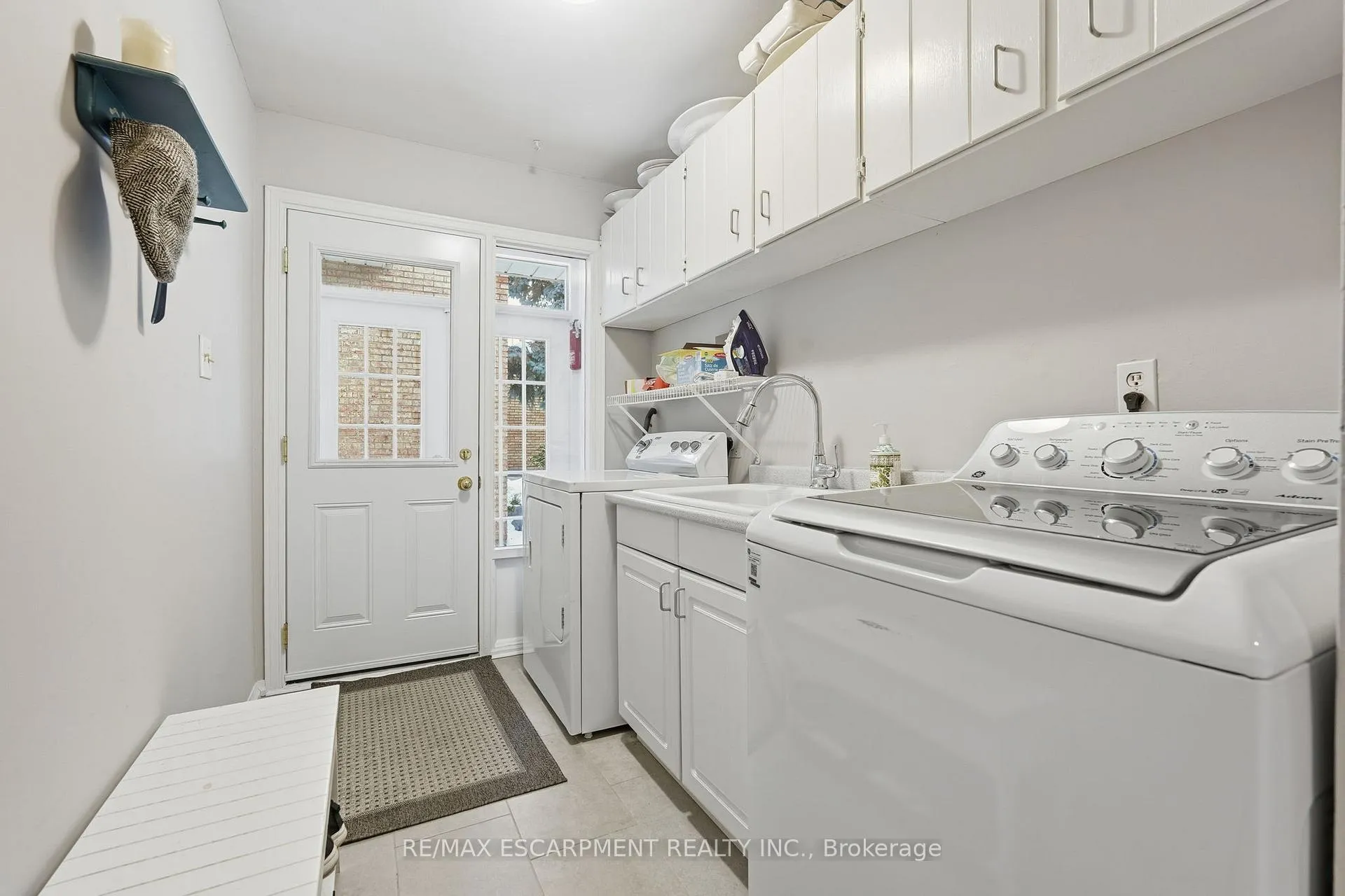 Photo 22 of 92 Briarwood Road, Markham, Unionville — HOMEH