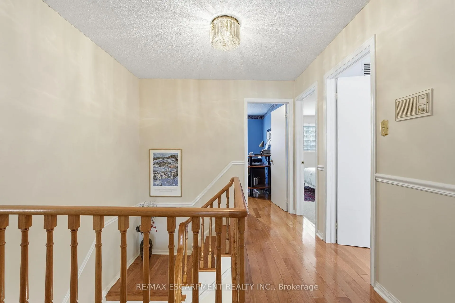 Photo 24 of 92 Briarwood Road, Markham, Unionville — HOMEH