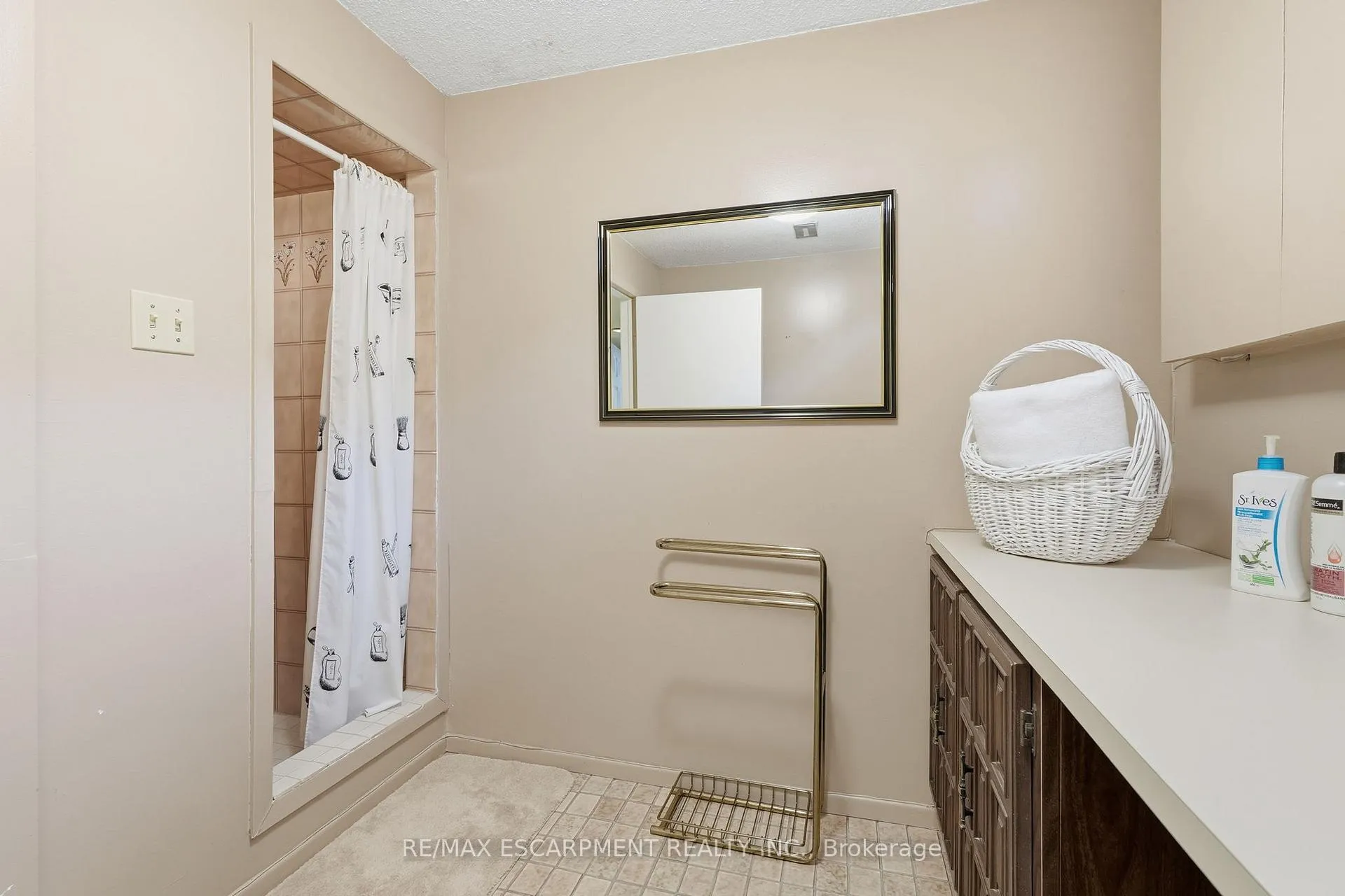 Photo 44 of 92 Briarwood Road, Markham, Unionville — HOMEH