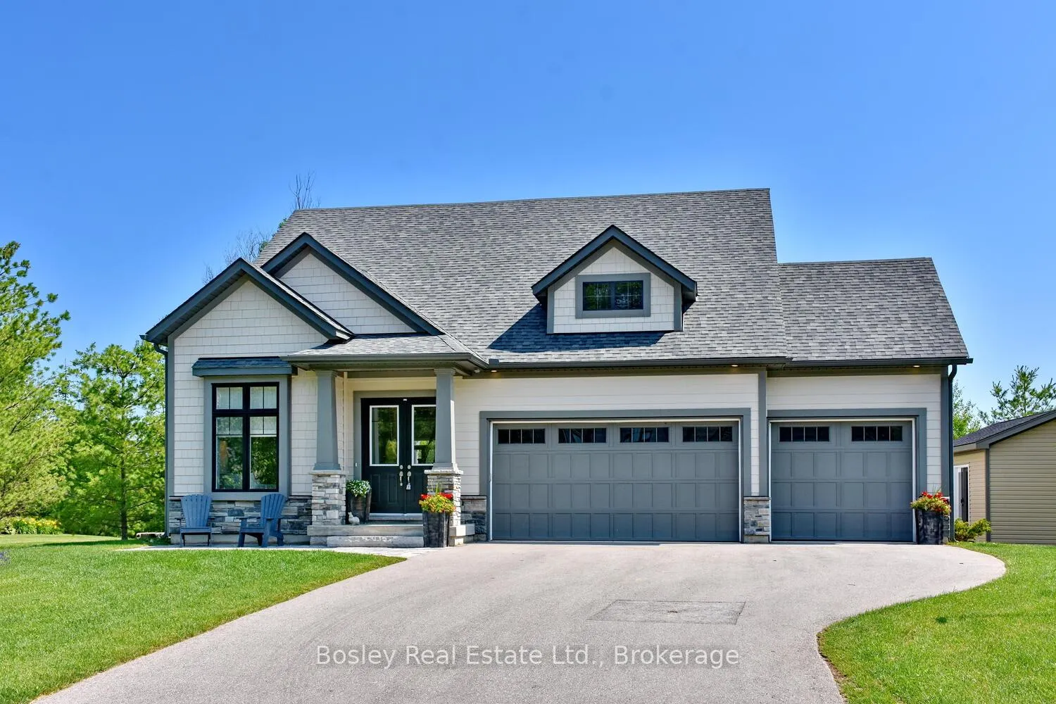 Photo 1 of 148 Timber Lane, Vaughan, East Woodbridge — HOMEH