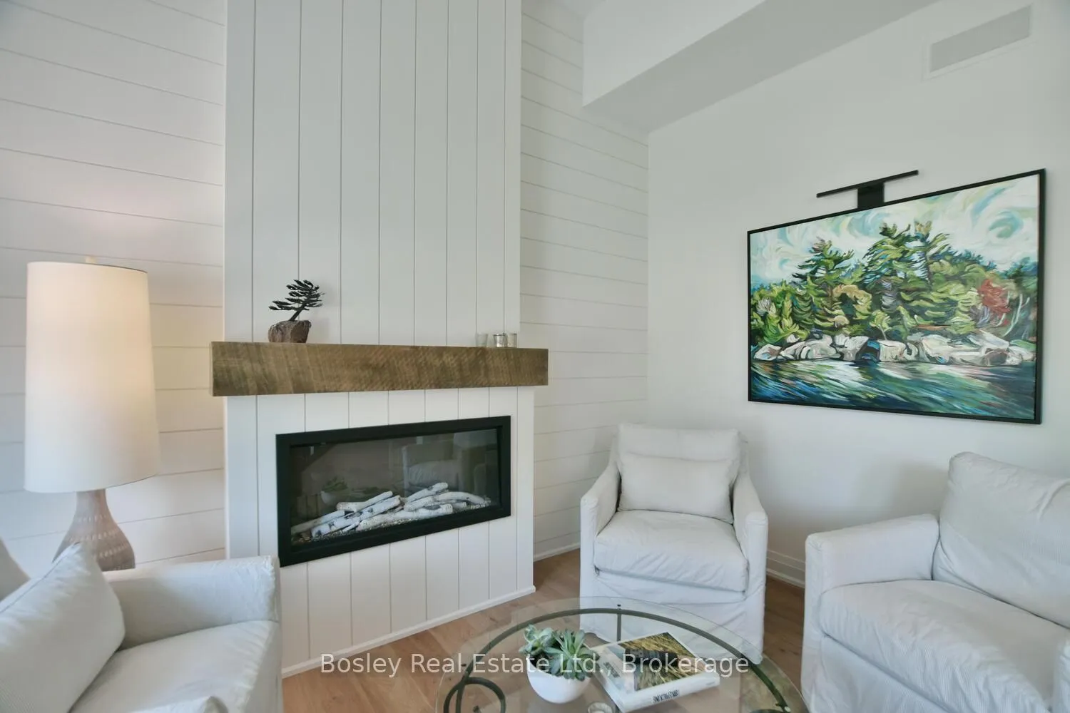 Photo 3 of 148 Timber Lane, Vaughan, East Woodbridge — HOMEH