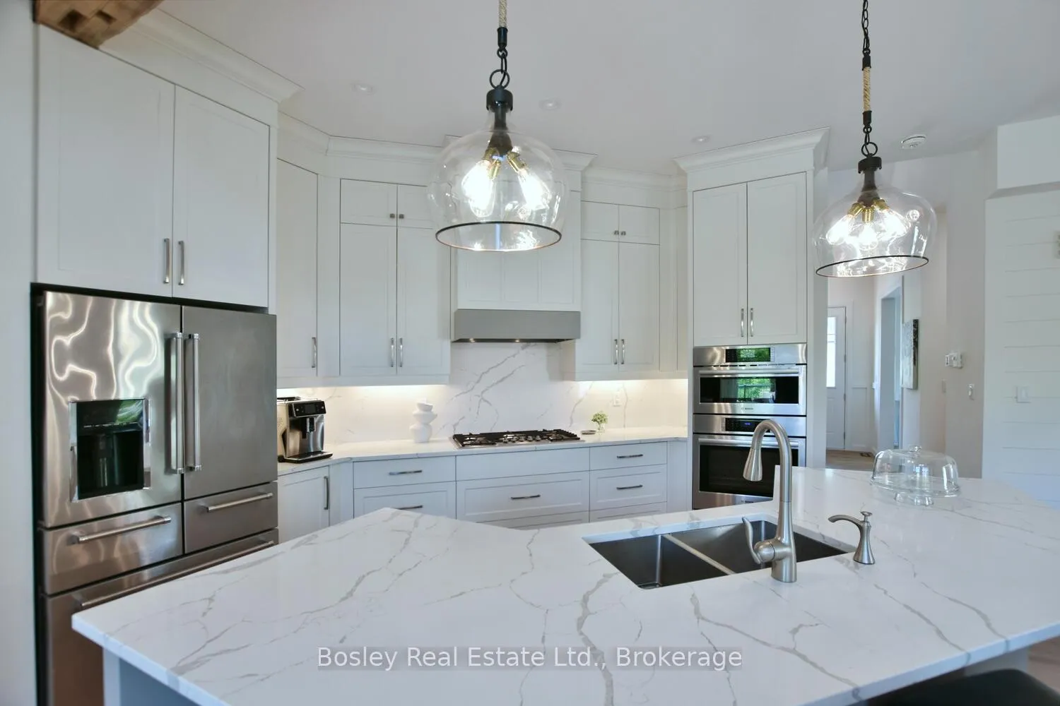 Photo 9 of 148 Timber Lane, Vaughan, East Woodbridge — HOMEH
