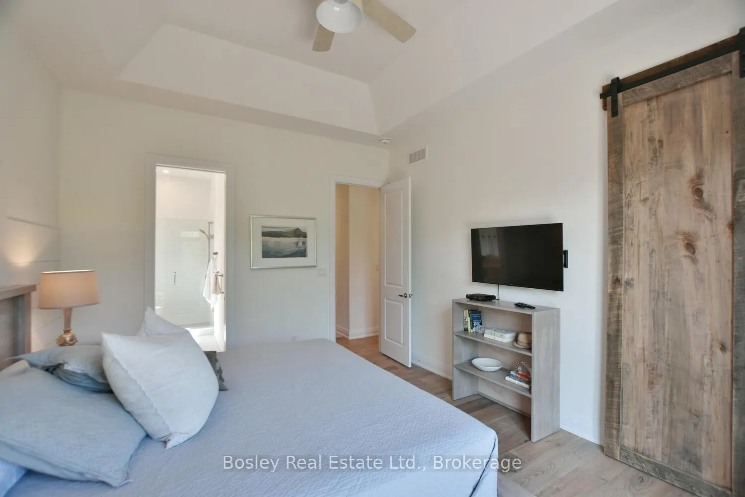 Photo 16 of 148 Timber Lane, Vaughan, East Woodbridge — HOMEH