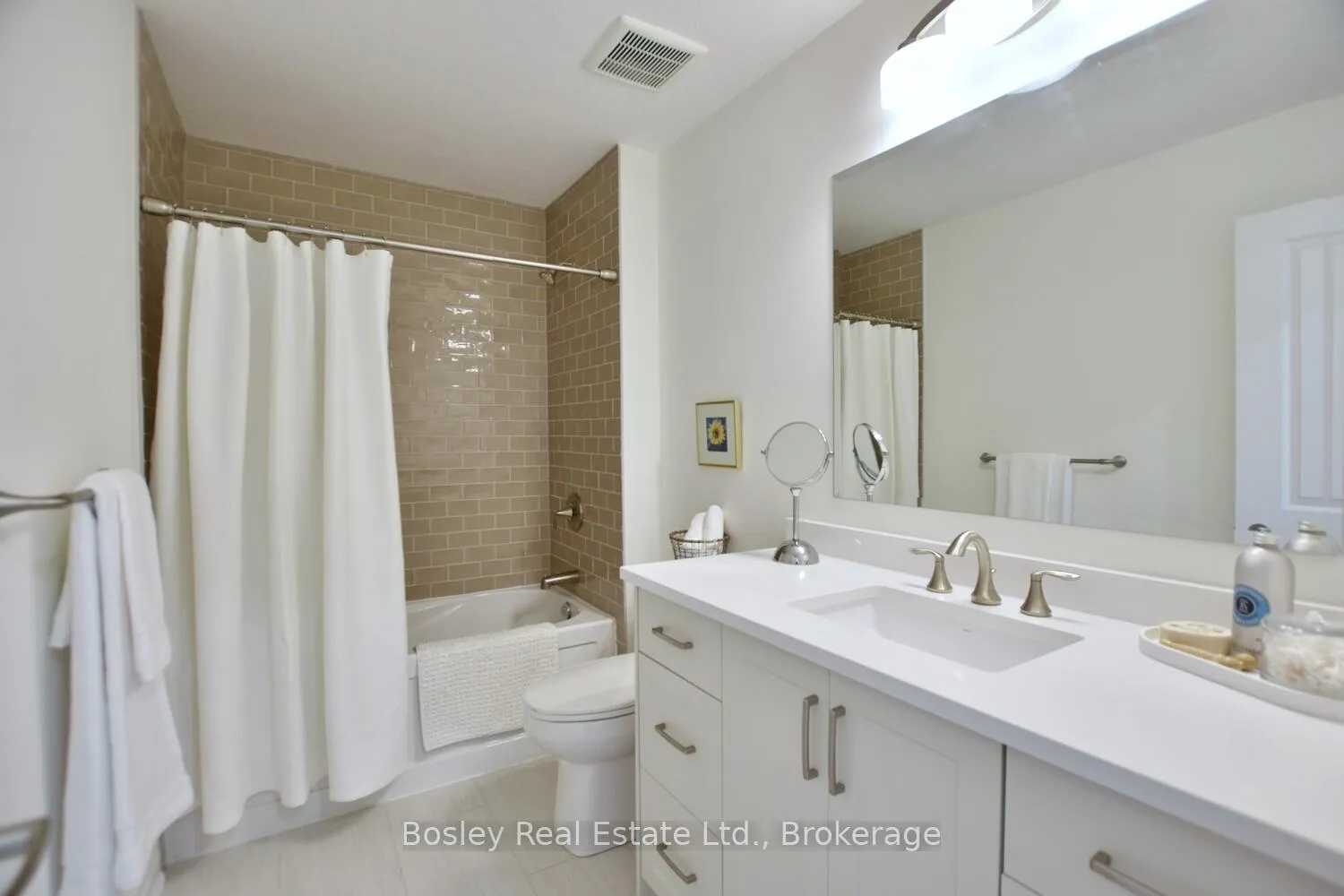 Photo 26 of 148 Timber Lane, Vaughan, East Woodbridge — HOMEH