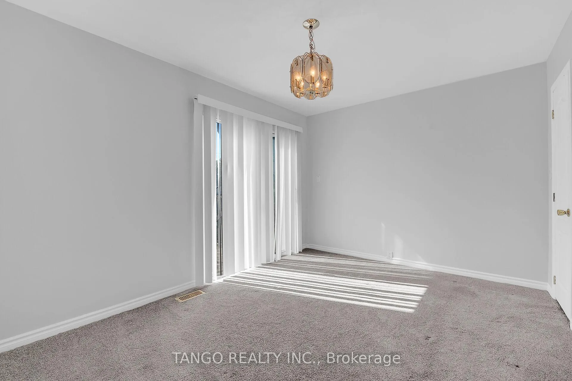 Photo 16 of 2 Ingram Place, St. Catharines, Oakdale — HOMEH