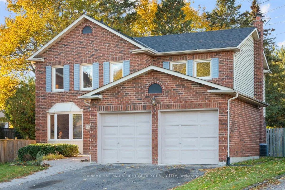 Photo 5 of 1239 Fieldstone Circle, Pickering, Liverpool — HOMEH