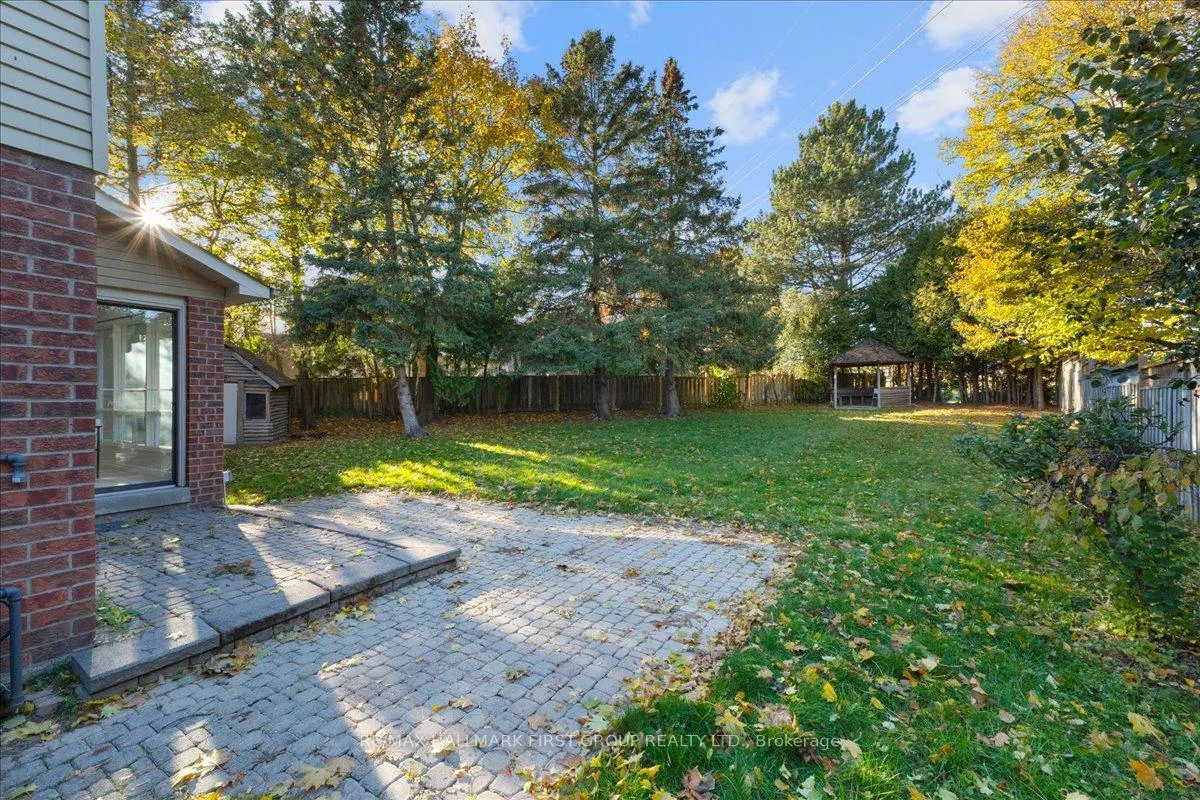 Photo 35 of 1239 Fieldstone Circle, Pickering, Liverpool — HOMEH