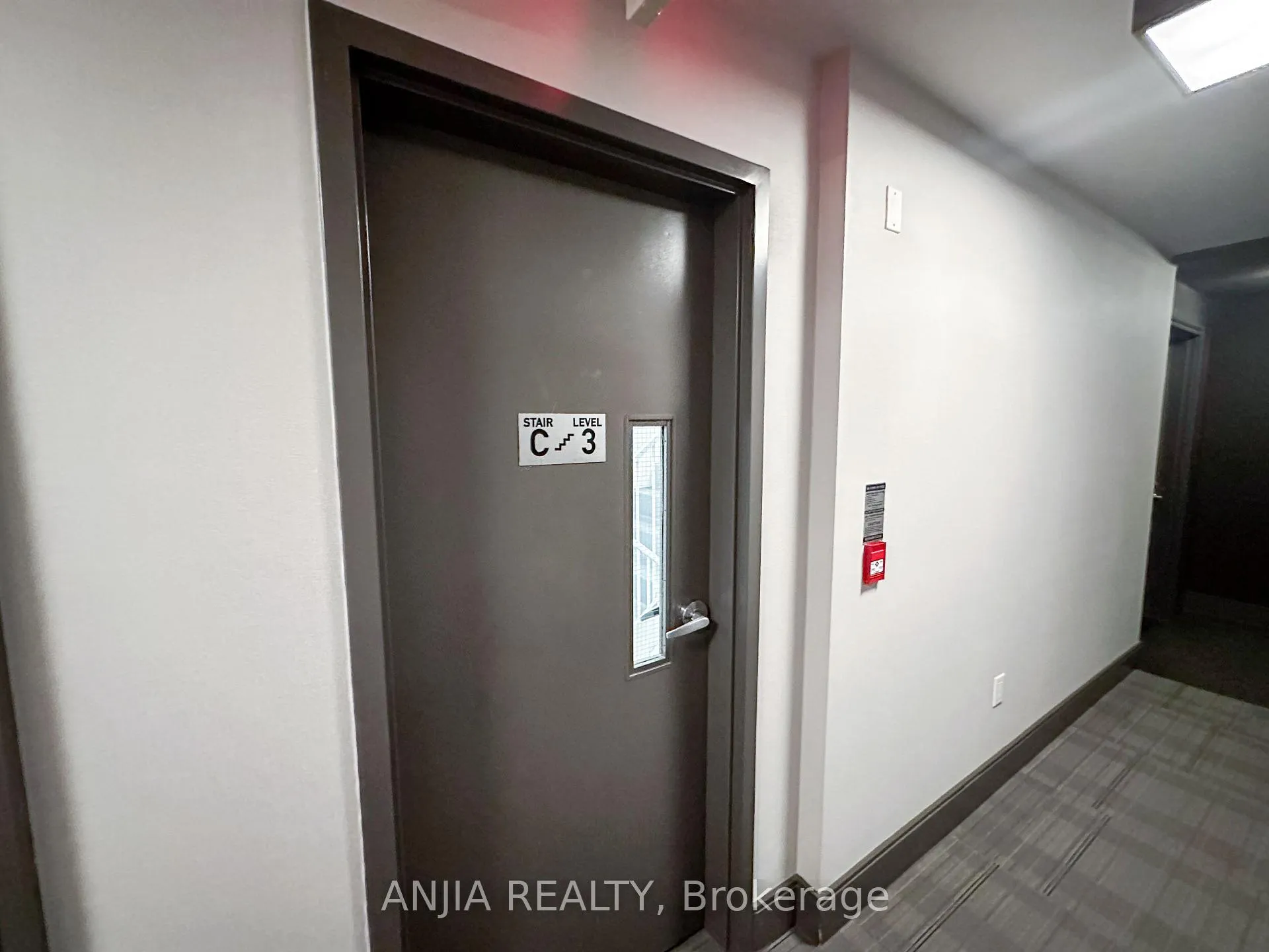 Photo 21 of Unit 332, 540 Bur Oak Avenue, Markham, Berczy — HOMEH
