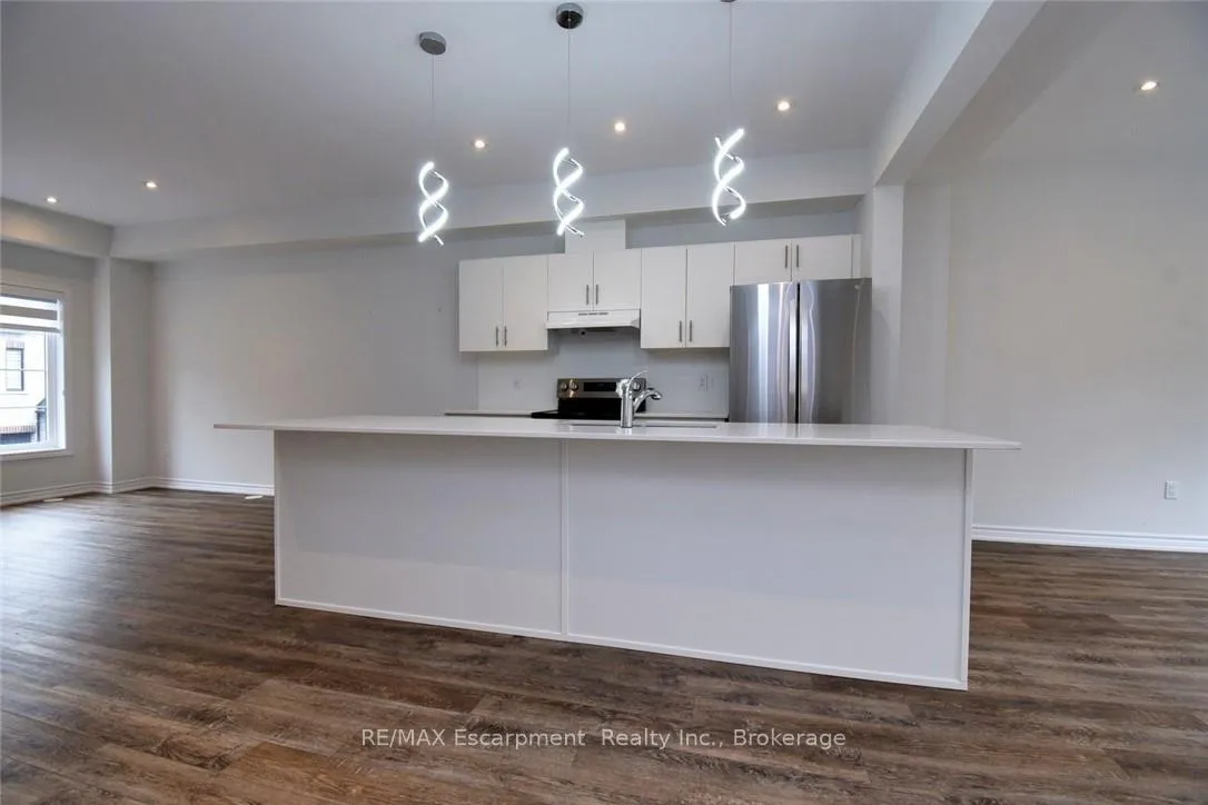Photo 14 of Unit 4, 187 Wilson Street W, Hamilton, Ancaster — HOMEH