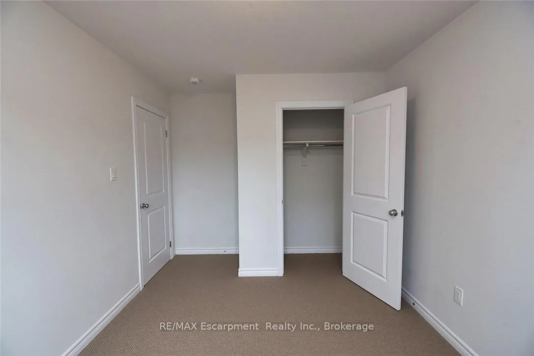 Photo 29 of Unit 4, 187 Wilson Street W, Hamilton, Ancaster — HOMEH