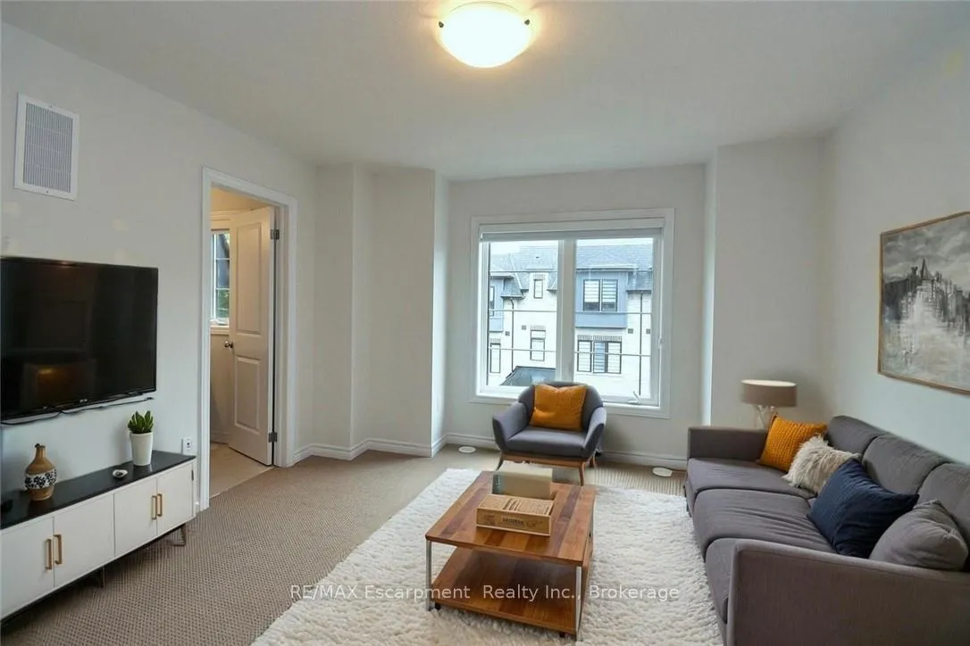 Photo 41 of Unit 4, 187 Wilson Street W, Hamilton, Ancaster — HOMEH