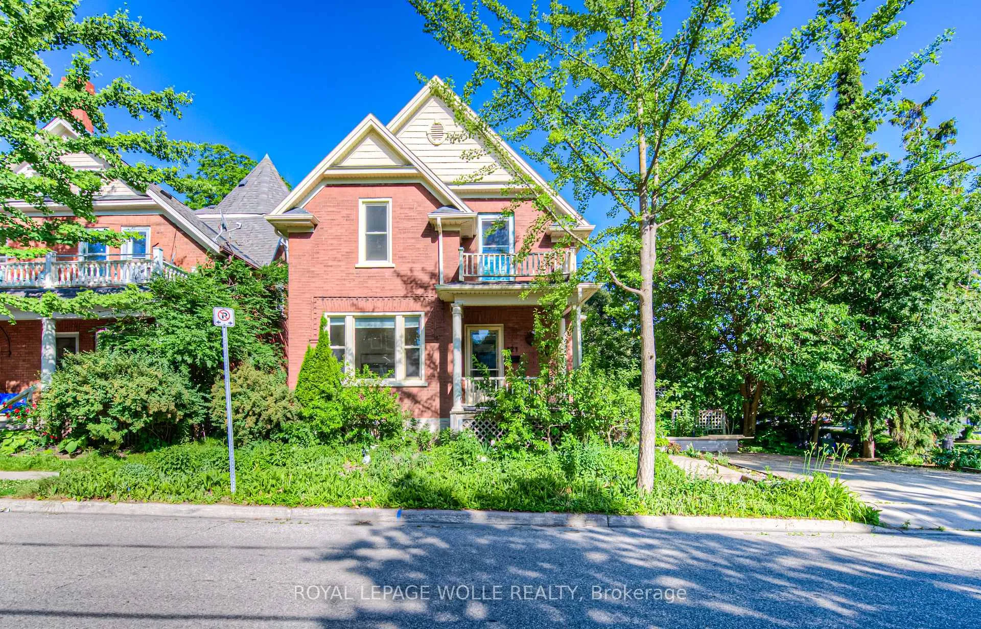 Photo 2 of 121 Water Street S, Kitchener — HOMEH