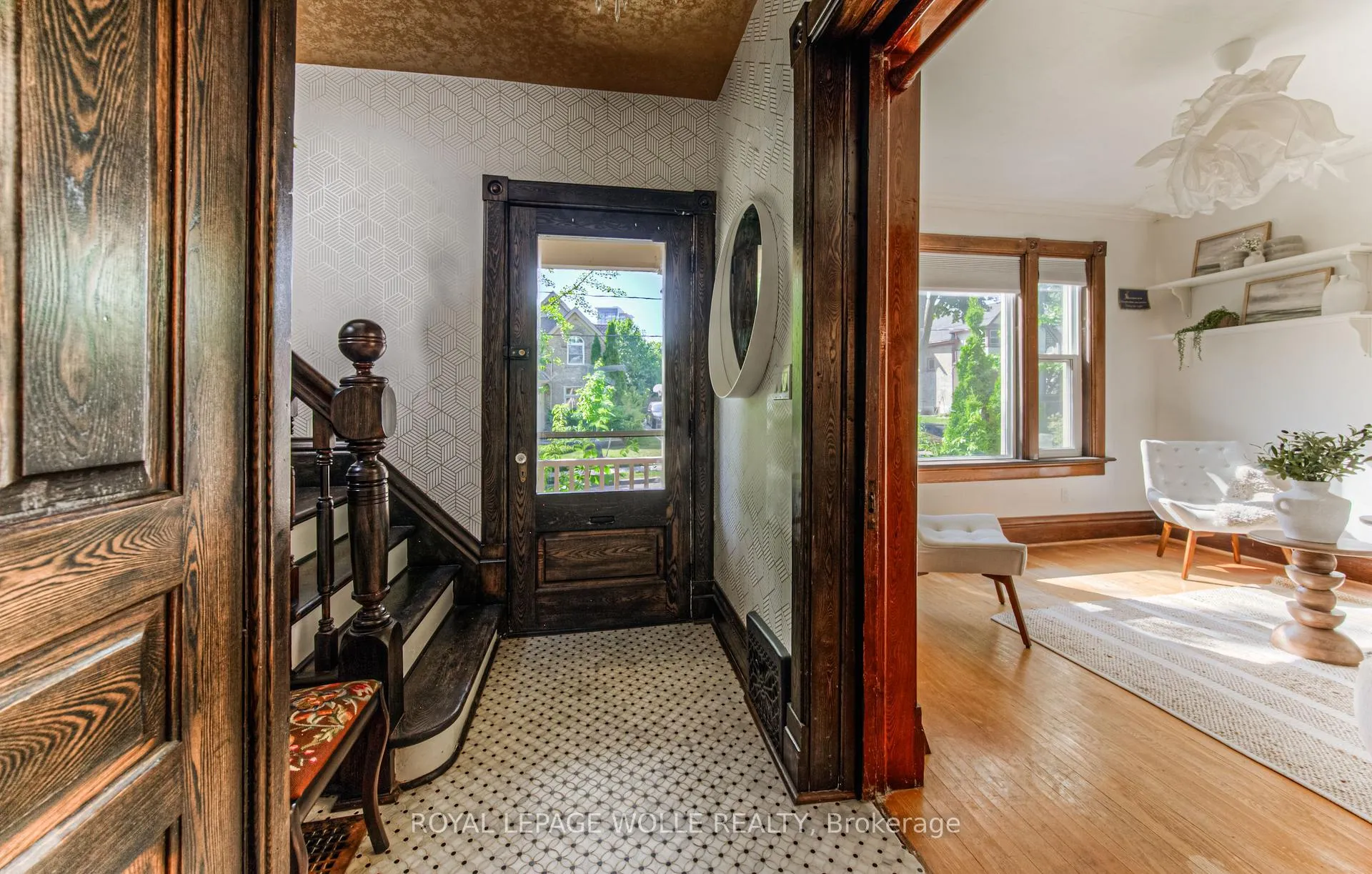 Photo 6 of 121 Water Street S, Kitchener — HOMEH