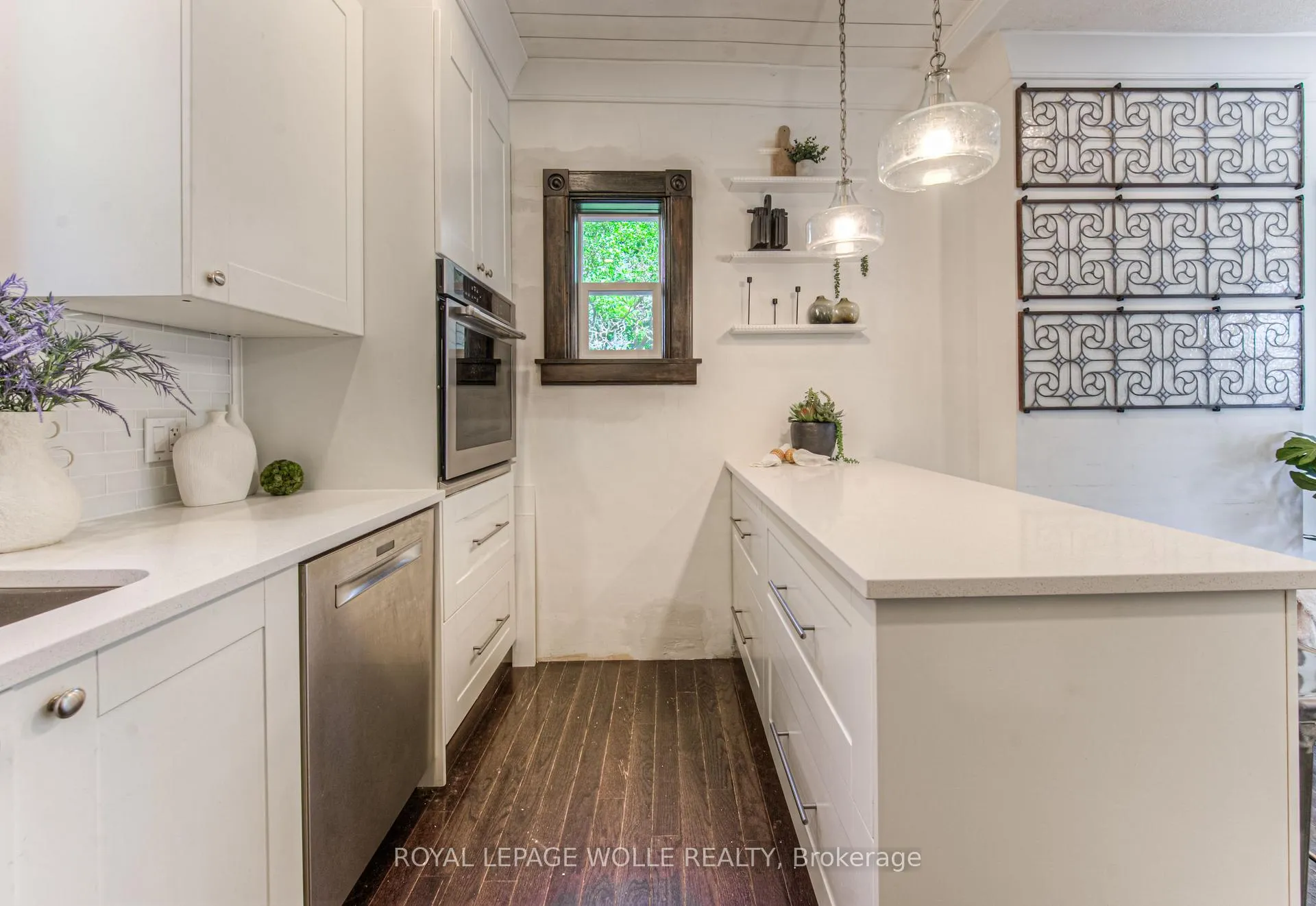 Photo 22 of 121 Water Street S, Kitchener — HOMEH