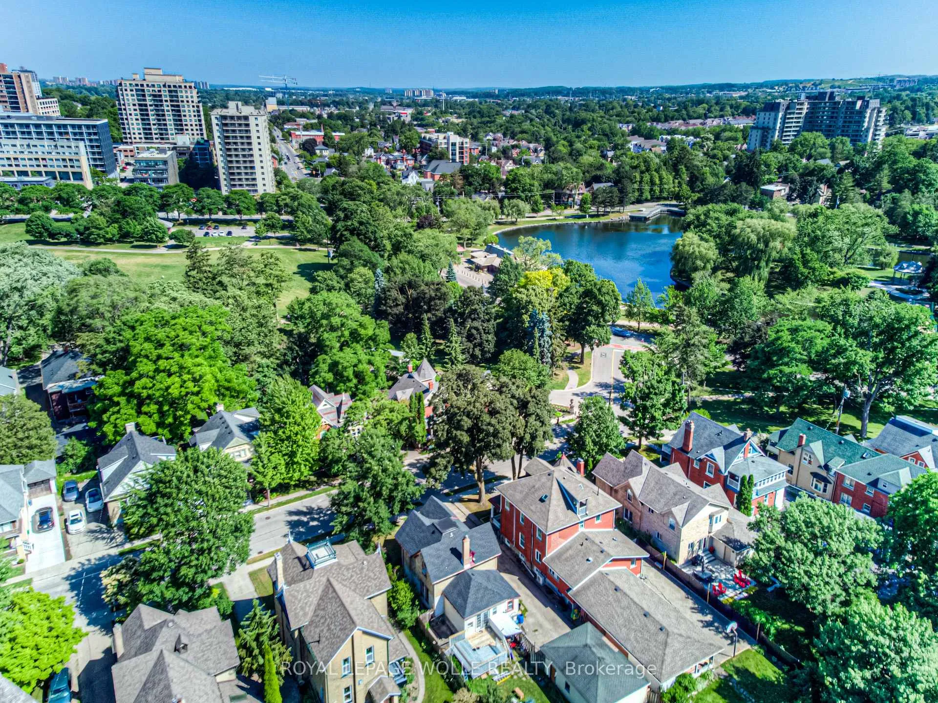 Photo 42 of 121 Water Street S, Kitchener — HOMEH