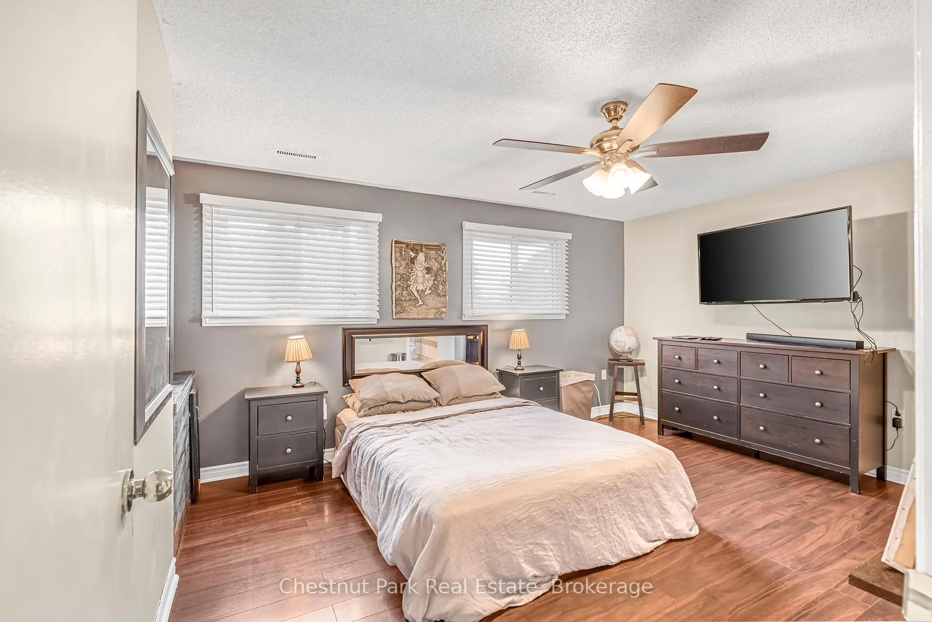 Photo 21 of 204 Hickling Trail, Barrie, Grove East — HOMEH
