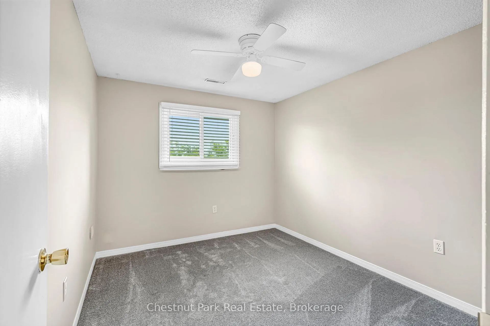 Photo 28 of 204 Hickling Trail, Barrie, Grove East — HOMEH