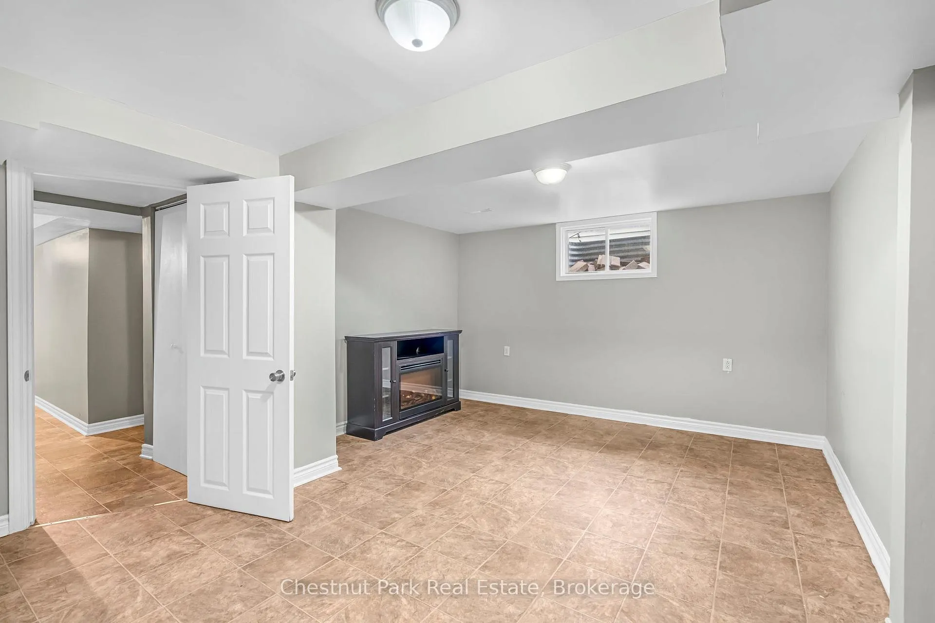 Photo 34 of 204 Hickling Trail, Barrie, Grove East — HOMEH