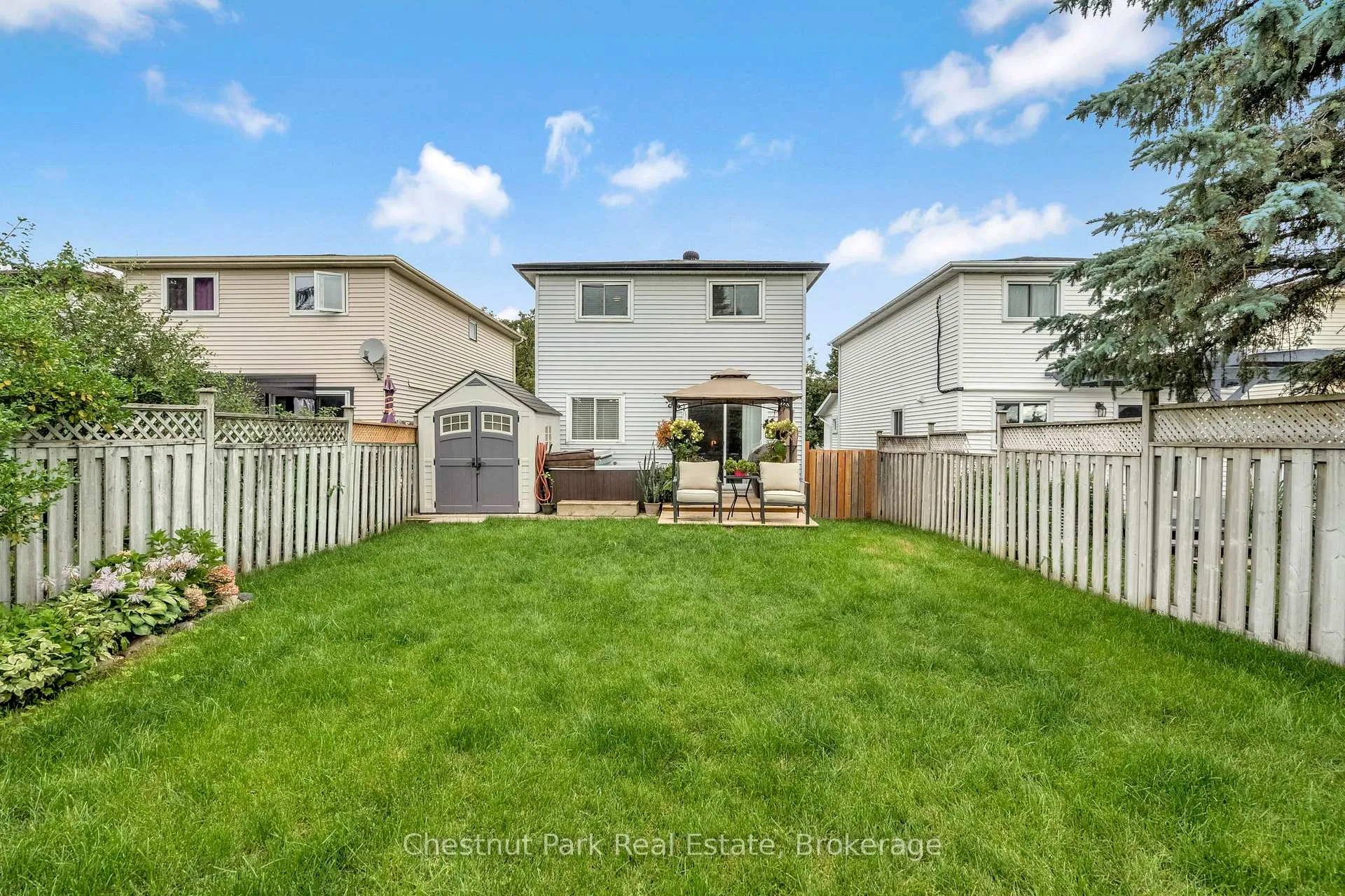 Photo 42 of 204 Hickling Trail, Barrie, Grove East — HOMEH