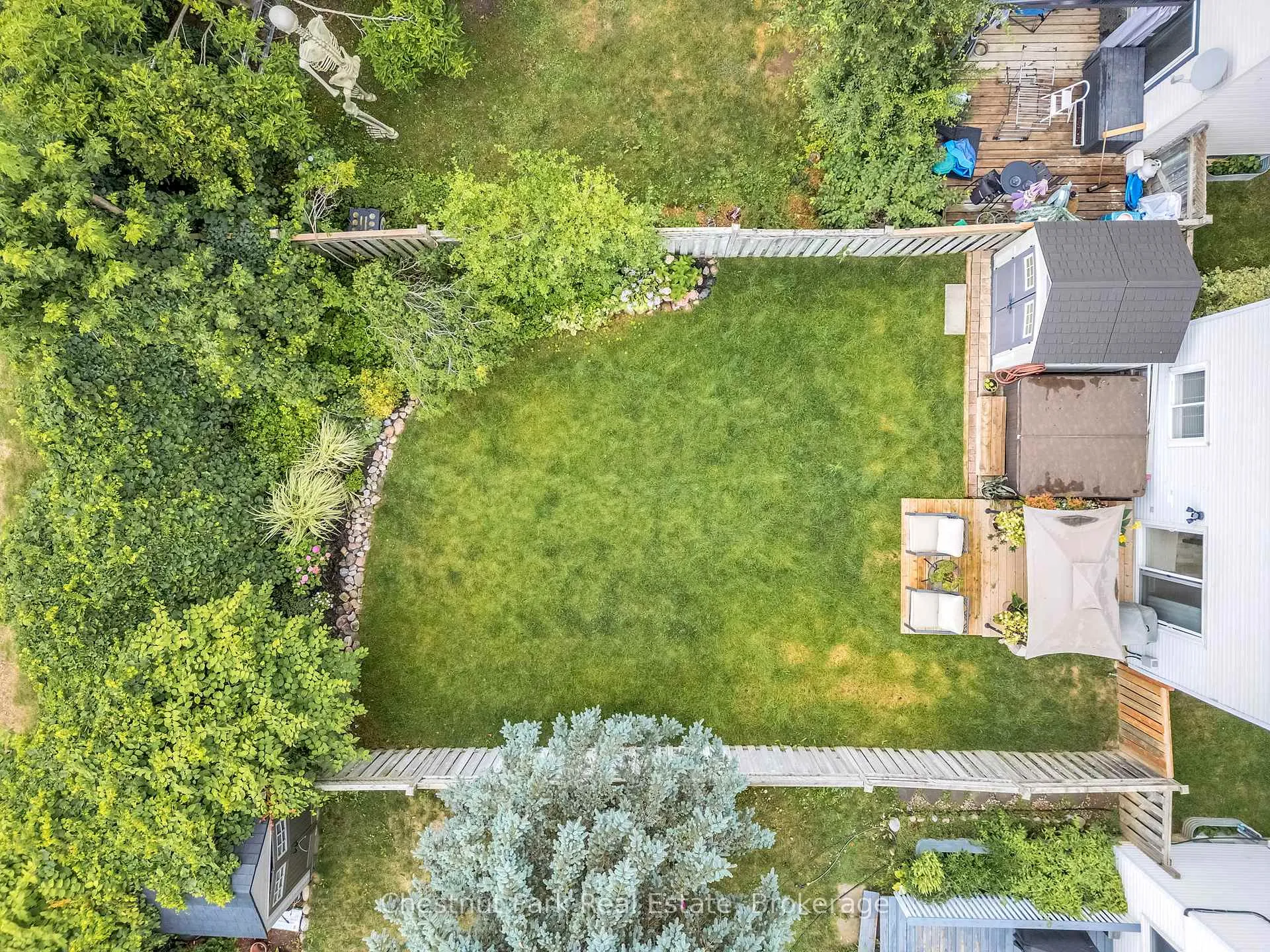 Photo 48 of 204 Hickling Trail, Barrie, Grove East — HOMEH