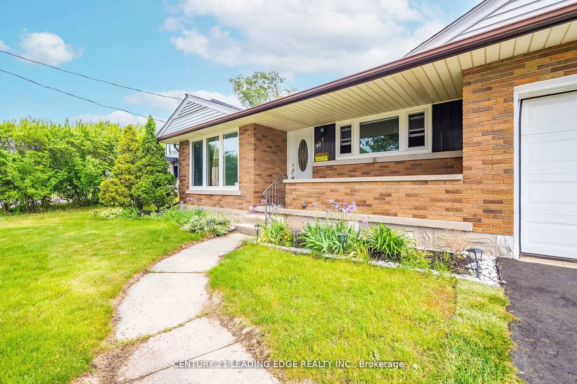Photo 2 of 427 Krug Street, Kitchener — HOMEH