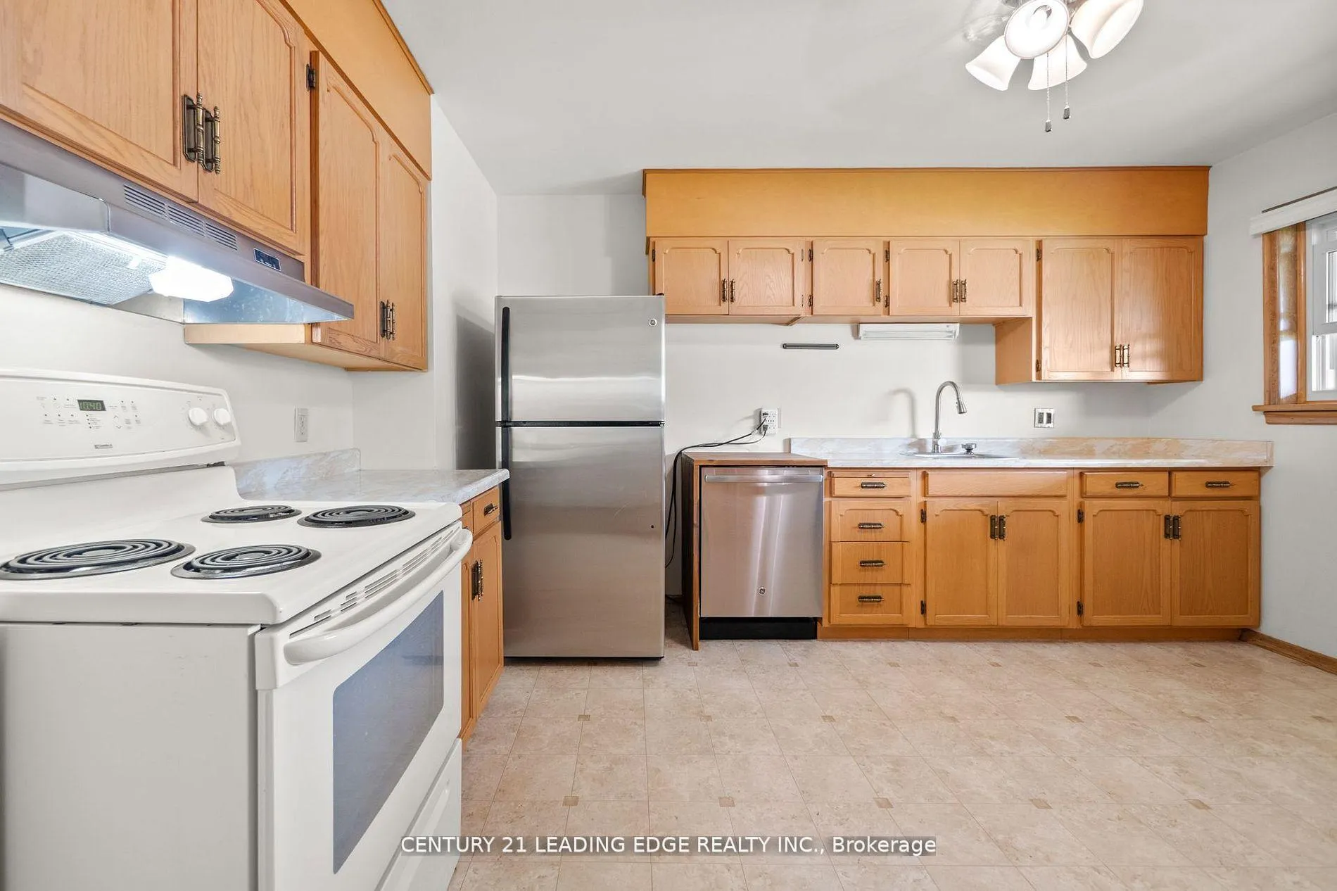Photo 20 of 427 Krug Street, Kitchener — HOMEH