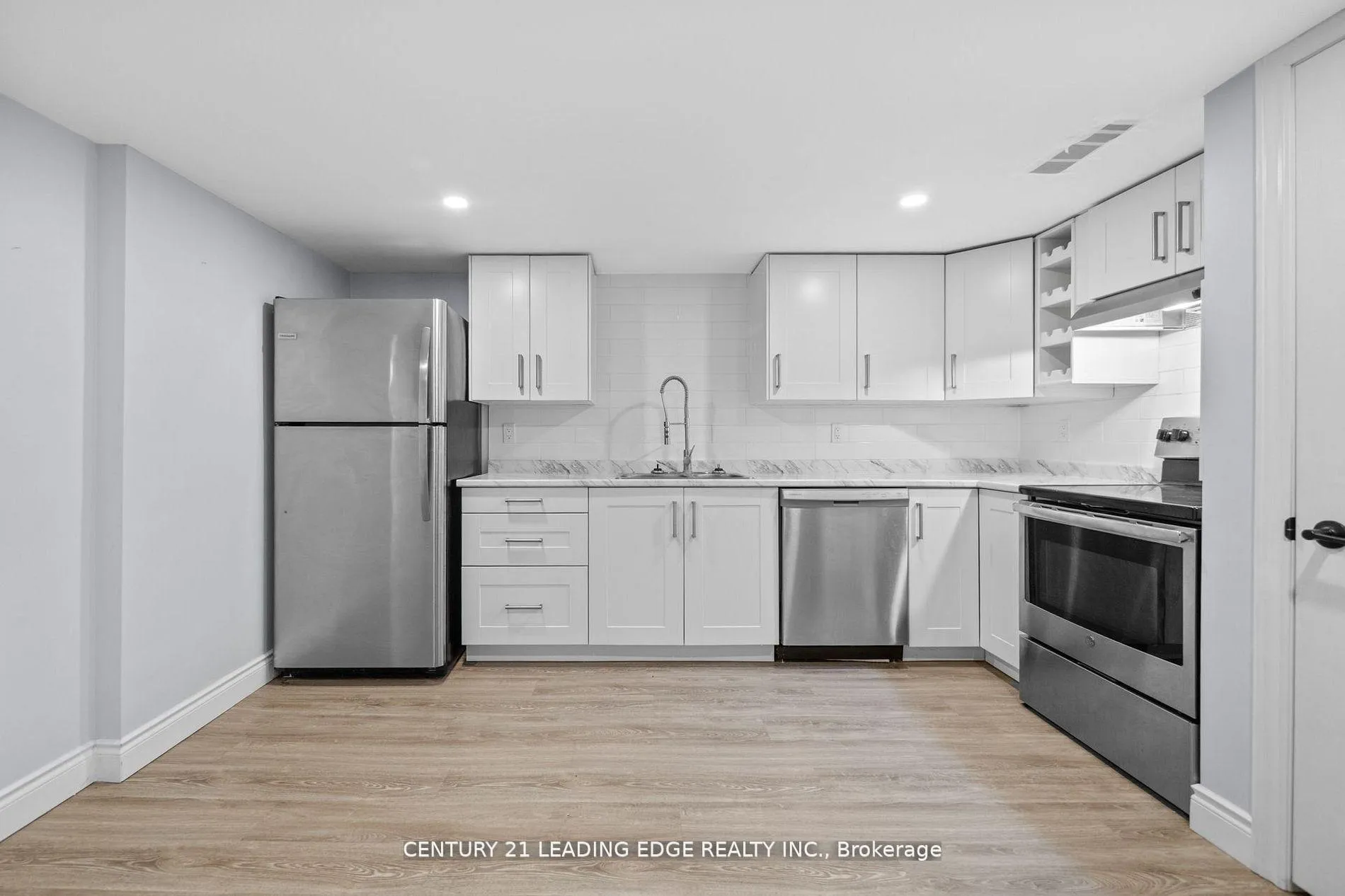 Photo 29 of 427 Krug Street, Kitchener — HOMEH