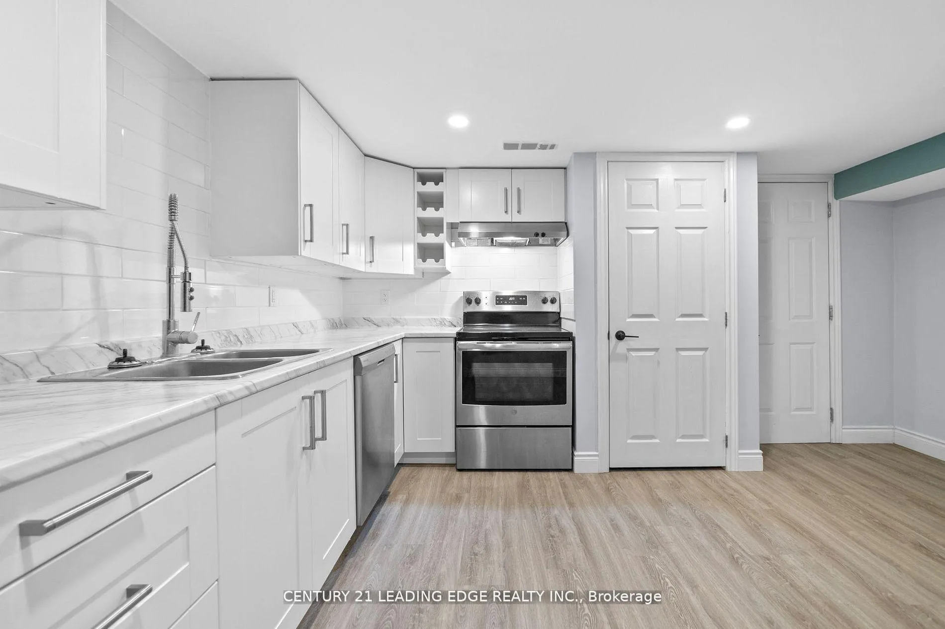 Photo 32 of 427 Krug Street, Kitchener — HOMEH