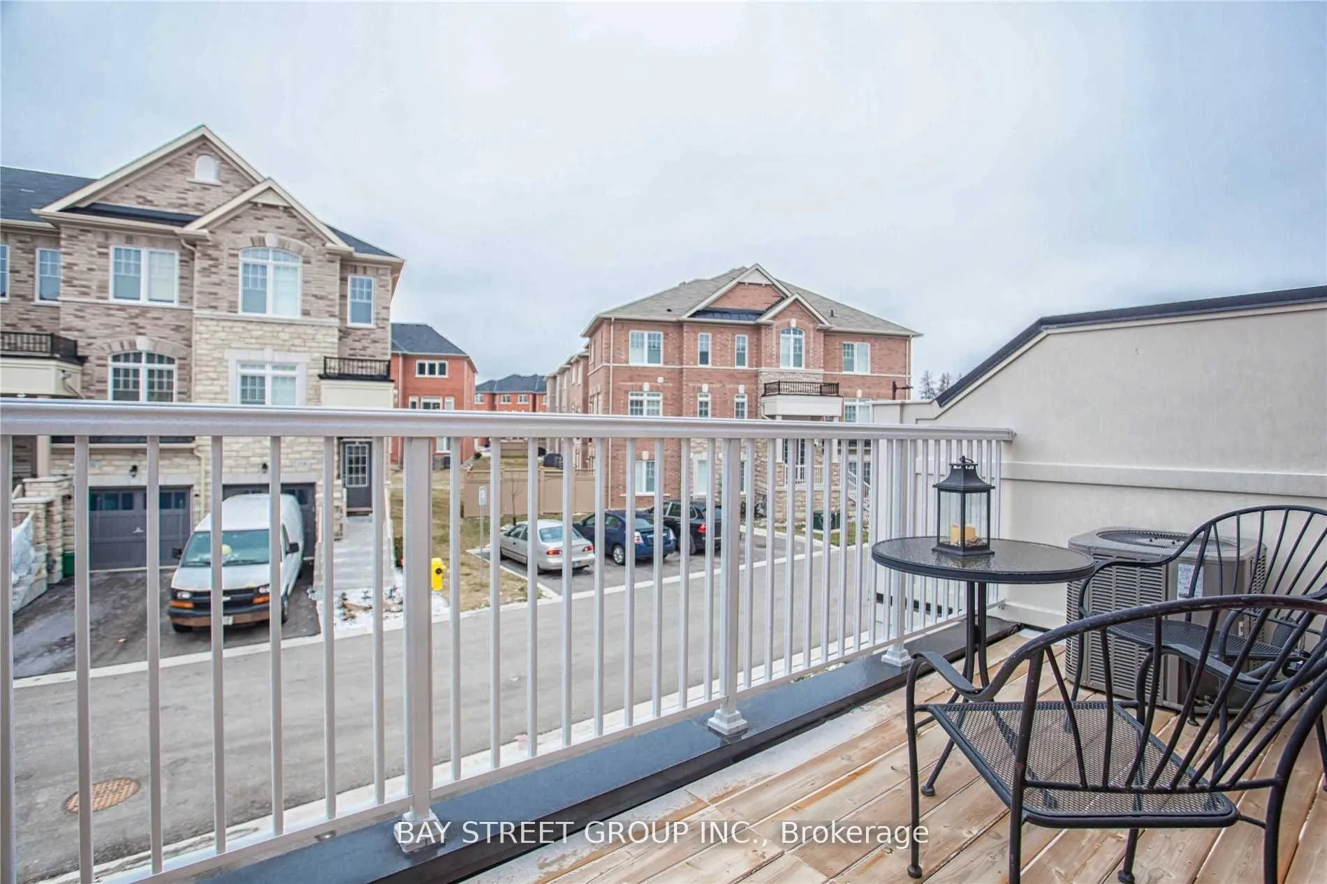 Photo 17 of 133 Dundas Way, Markham, Greensborough — HOMEH
