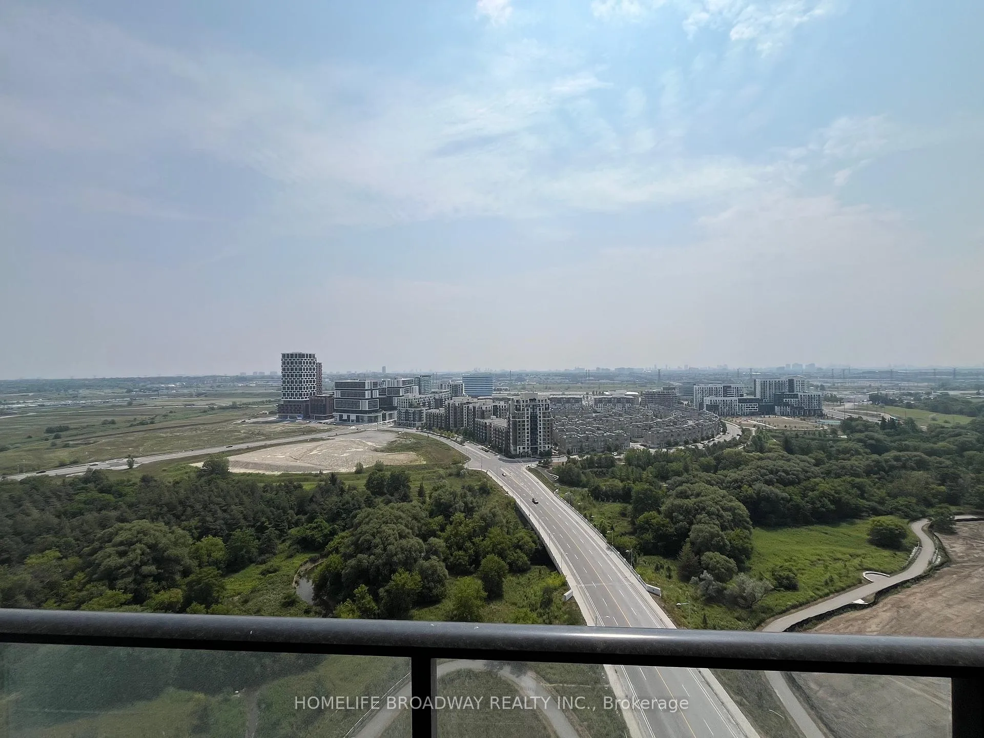 Photo 10 of Unit 2703, 8 Water Walk Drive, Markham, Unionville — HOMEH