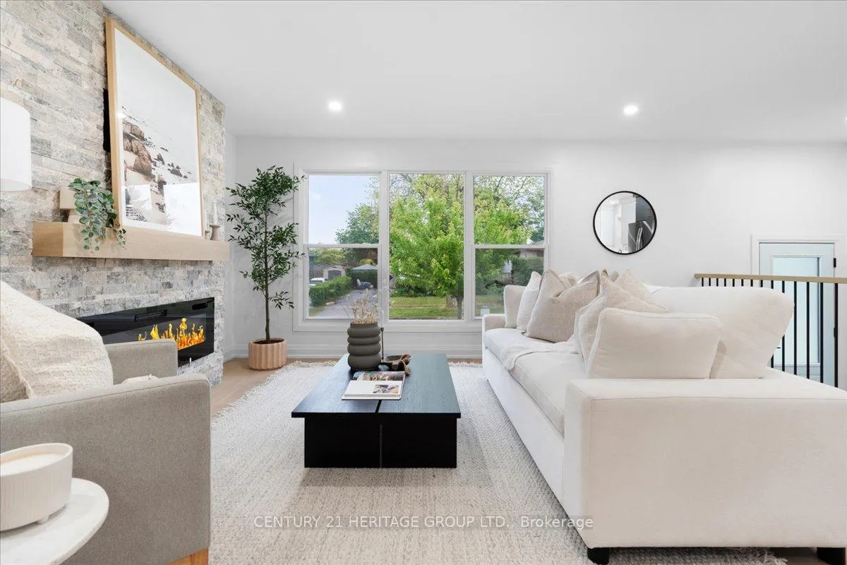 Photo 10 of 15 Mellenby Street, Hamilton, Stoney Creek Mountain — HOMEH
