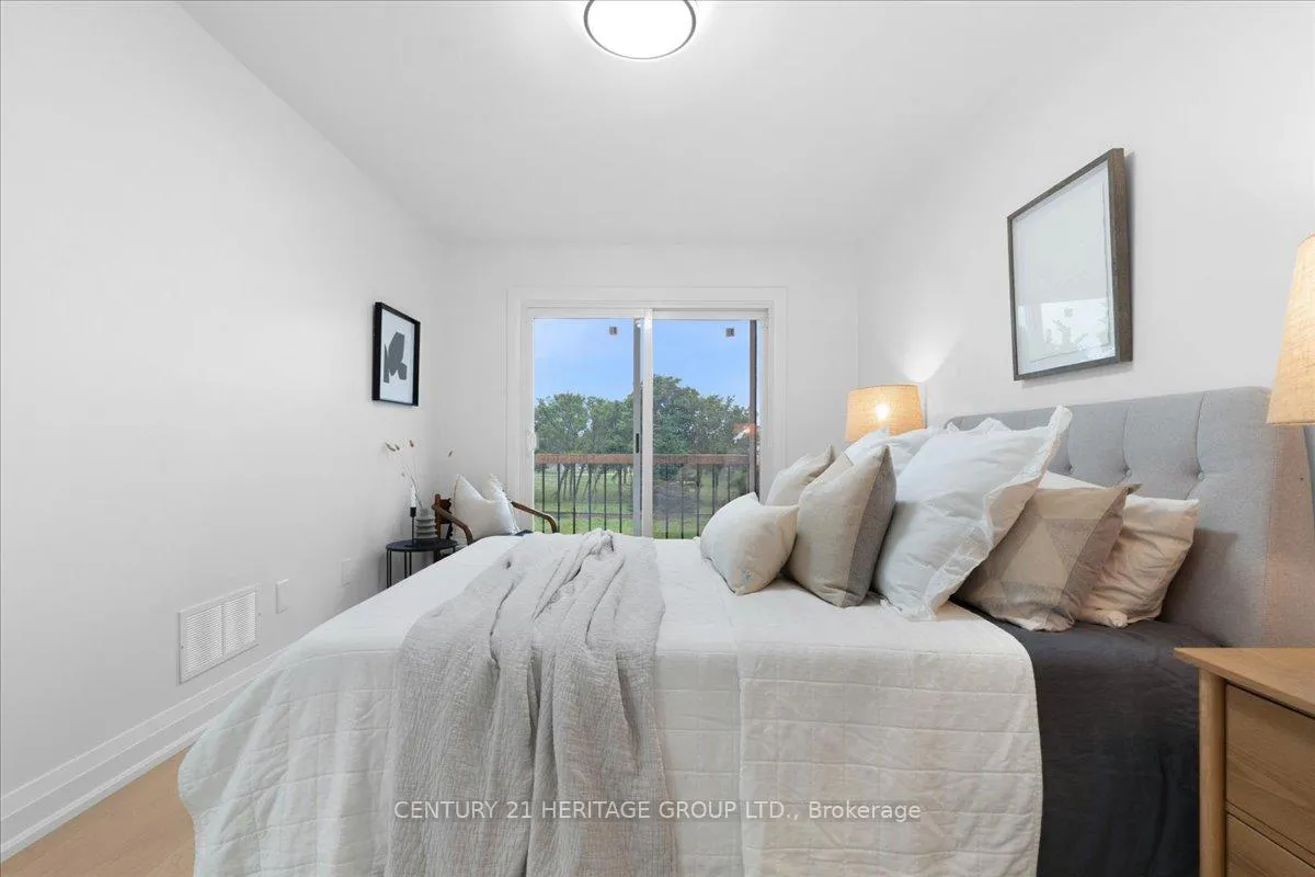 Photo 18 of 15 Mellenby Street, Hamilton, Stoney Creek Mountain — HOMEH
