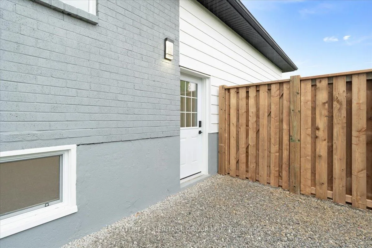 Photo 28 of 15 Mellenby Street, Hamilton, Stoney Creek Mountain — HOMEH