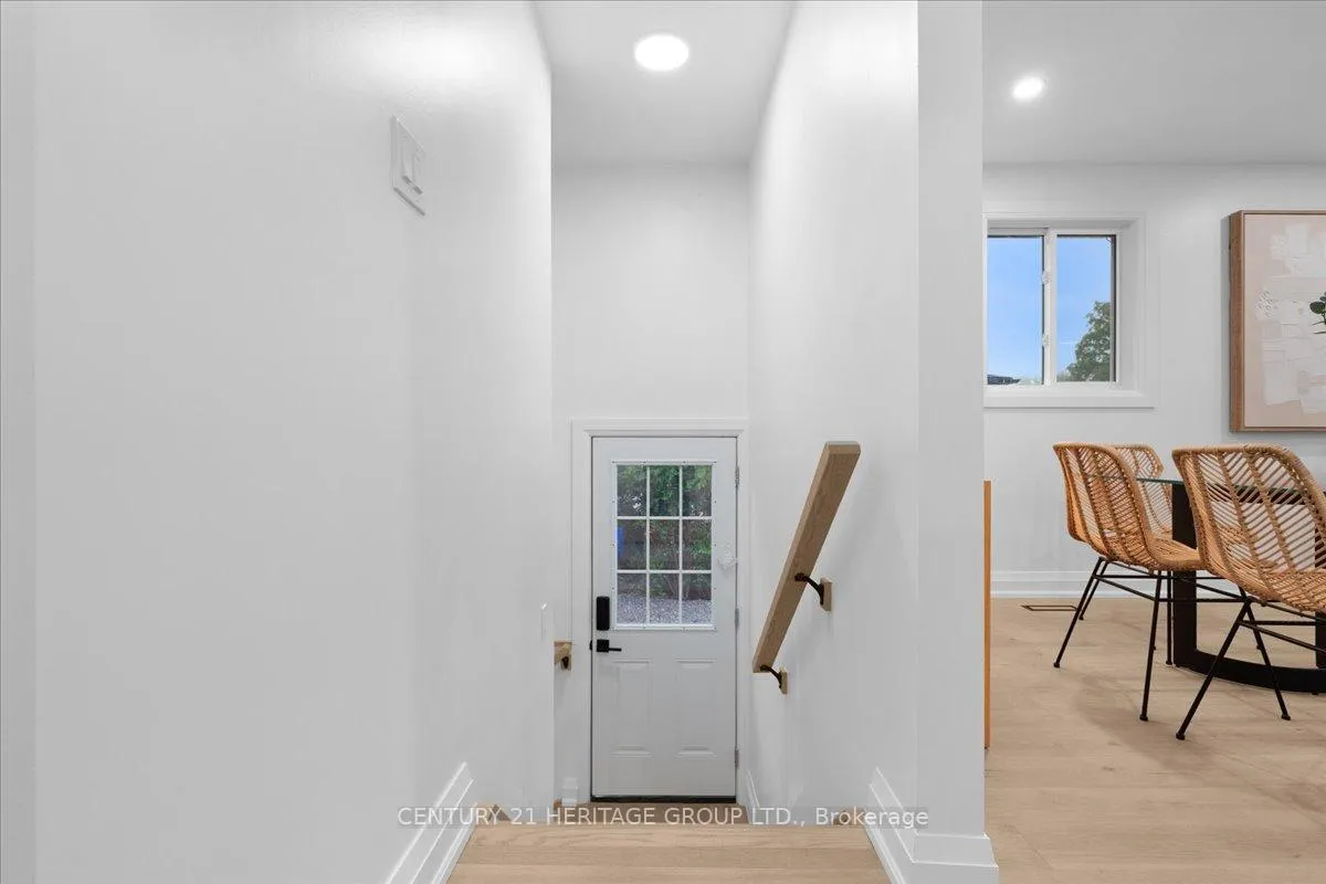 Photo 29 of 15 Mellenby Street, Hamilton, Stoney Creek Mountain — HOMEH