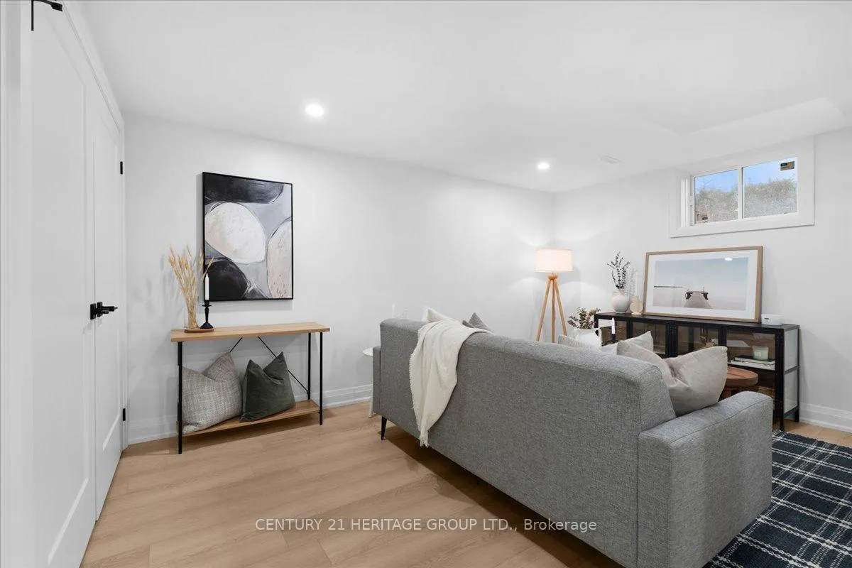Photo 35 of 15 Mellenby Street, Hamilton, Stoney Creek Mountain — HOMEH